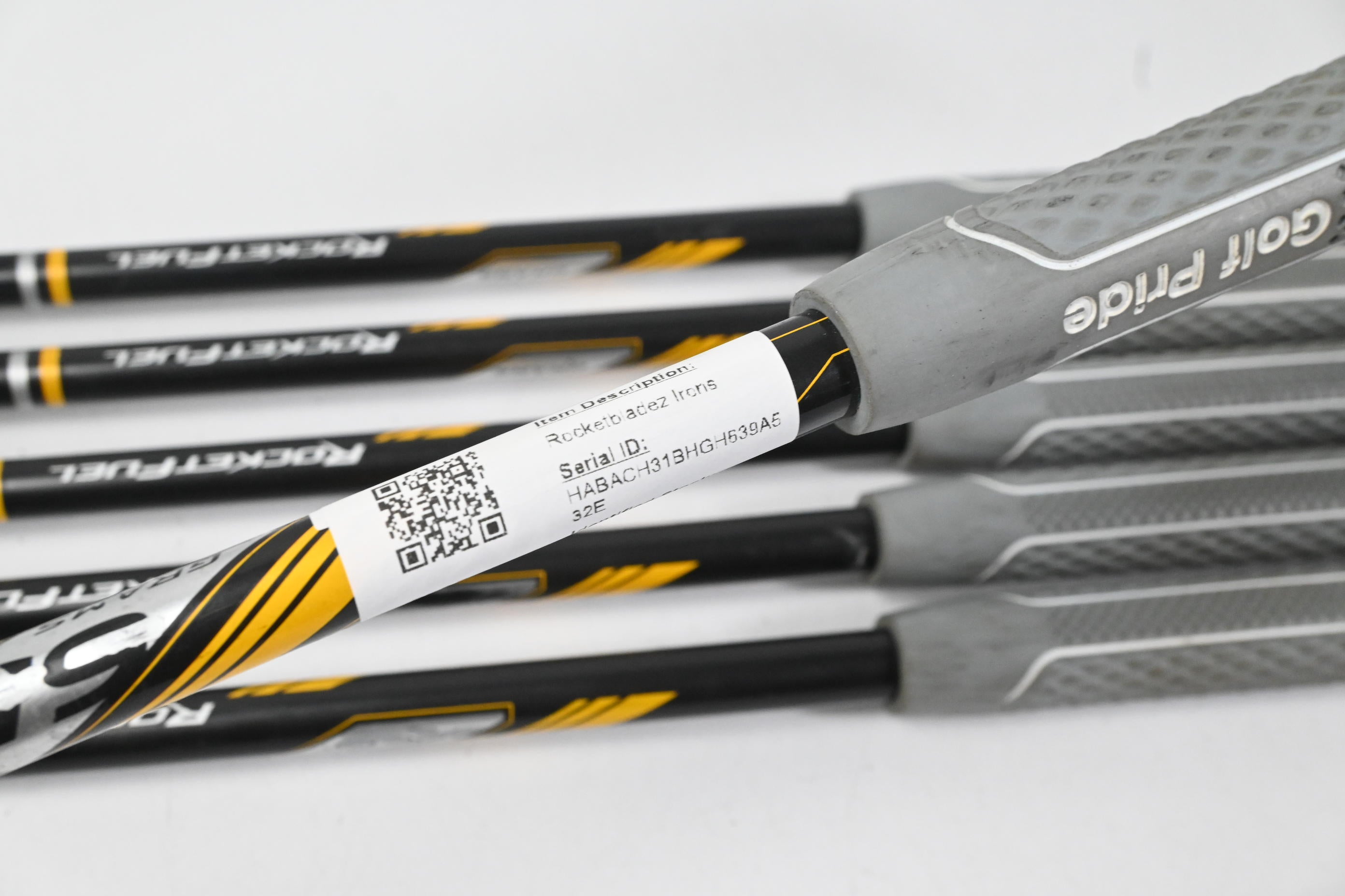 Taylormade Rocketbladez Irons / 4-9i / Regular Flex Rocket Fuel 65 Shafts