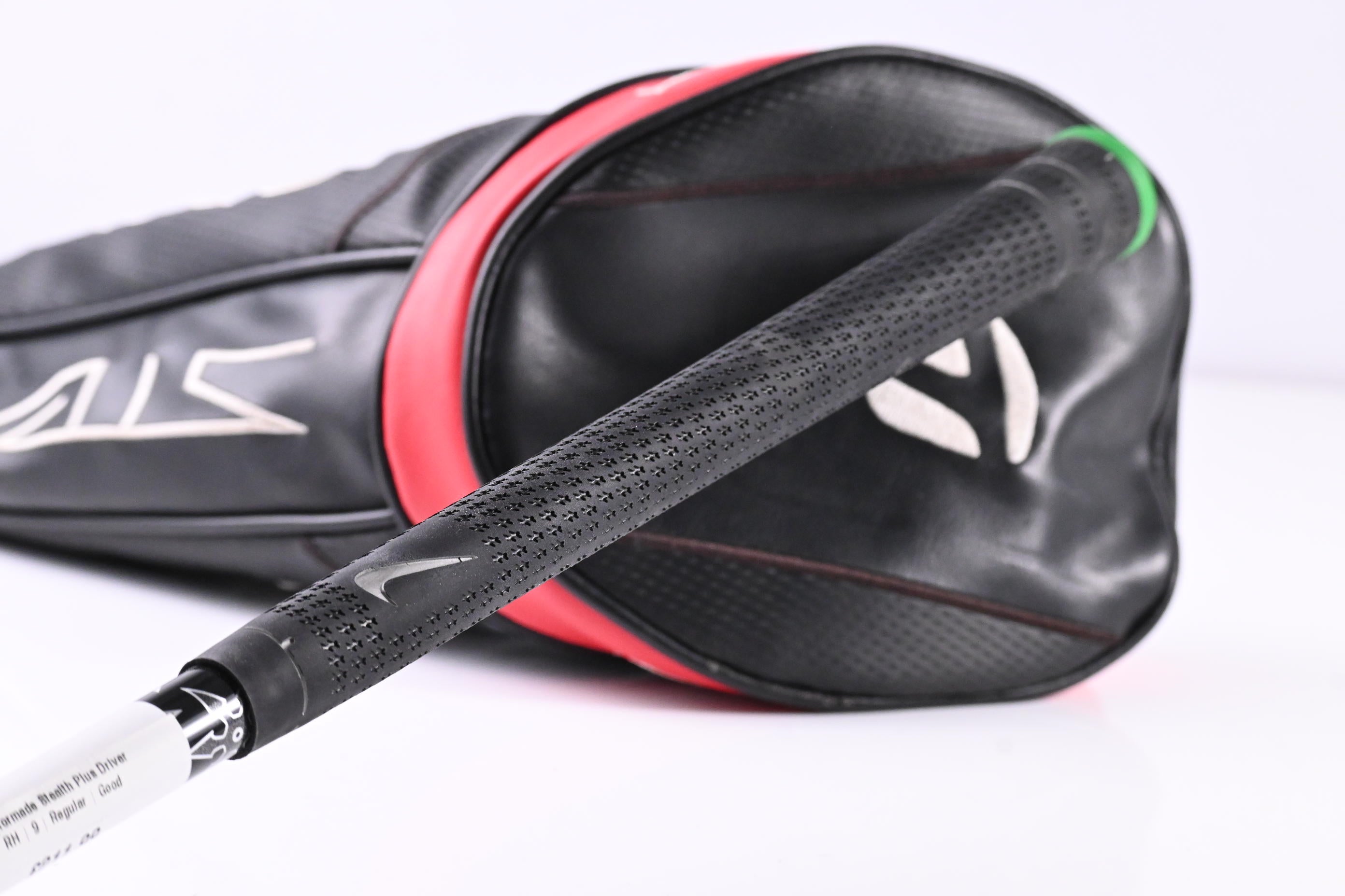Taylormade Stealth Plus Driver / 9 Degree / Regular Flex Fubuki 51 Shaft