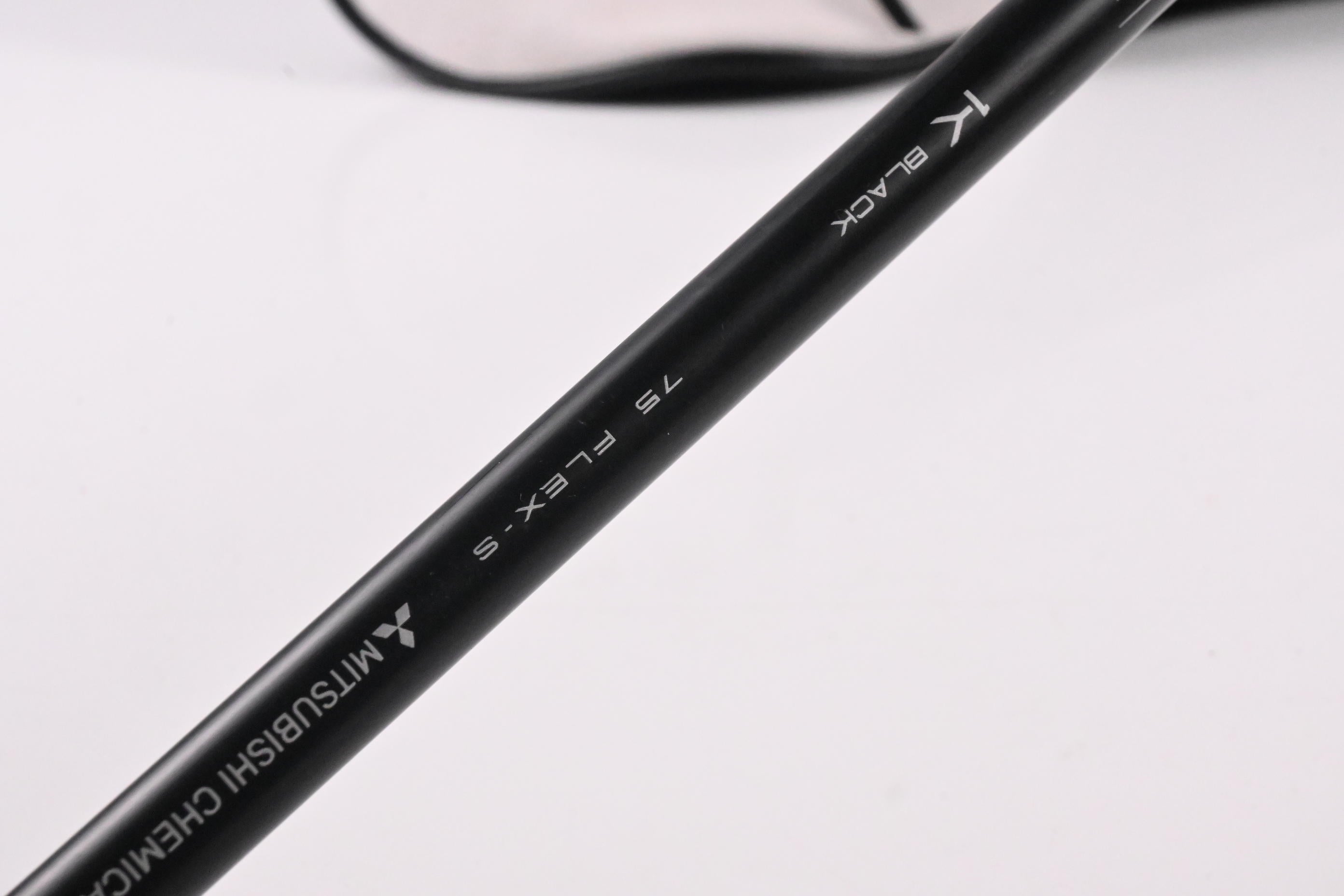 Titleist TSR2 #3 Wood / 15 Degree / Stiff Flex Tensei 1K Black 75 Shaft