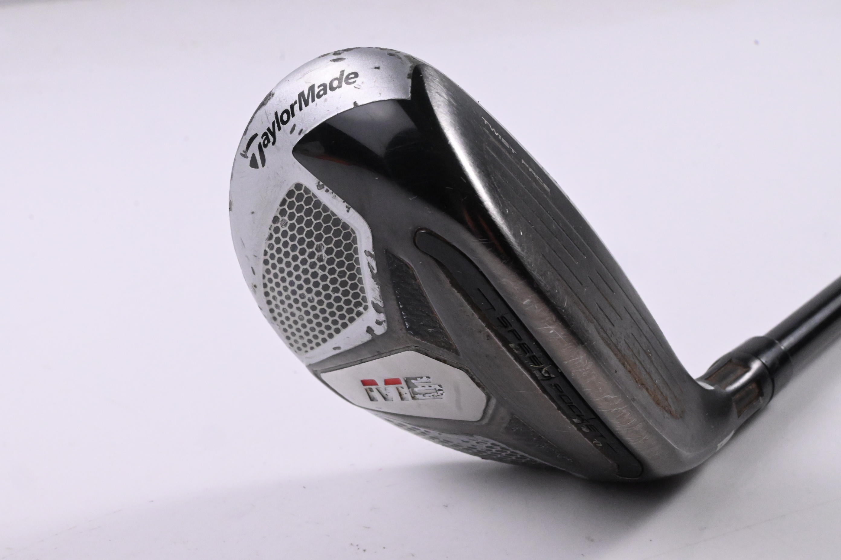 Taylormade M6 #4 Hybrid / 22 Degree / Regular Flex Fujikura Atmos Orange 6 Shaft