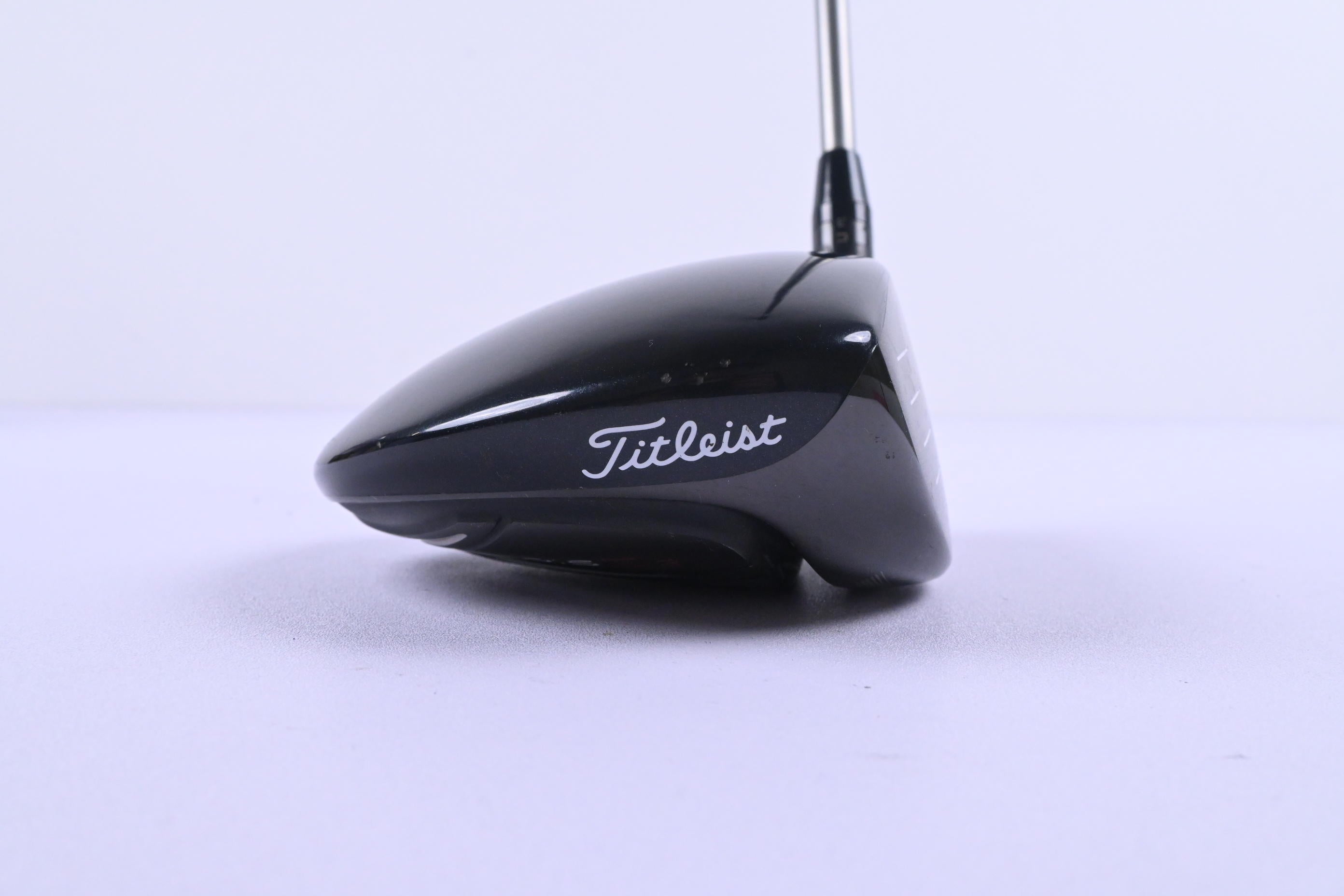 Titleist 915 D2 Driver / 9.5 Degree / Regular Flex Diamana S+60