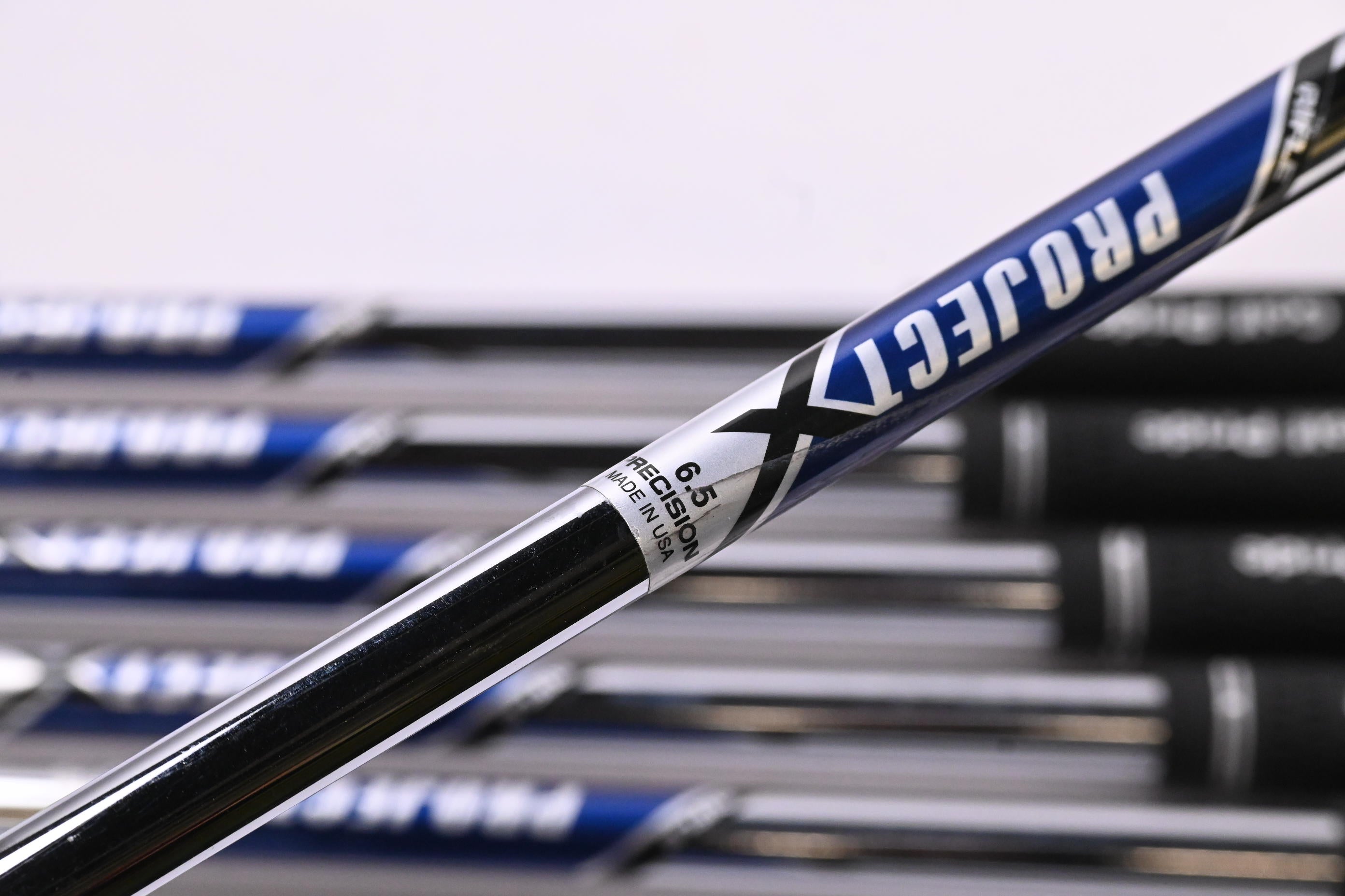 Vega Mizar Pro Irons / 4-PW / X-Flex Project X Steel Shafts