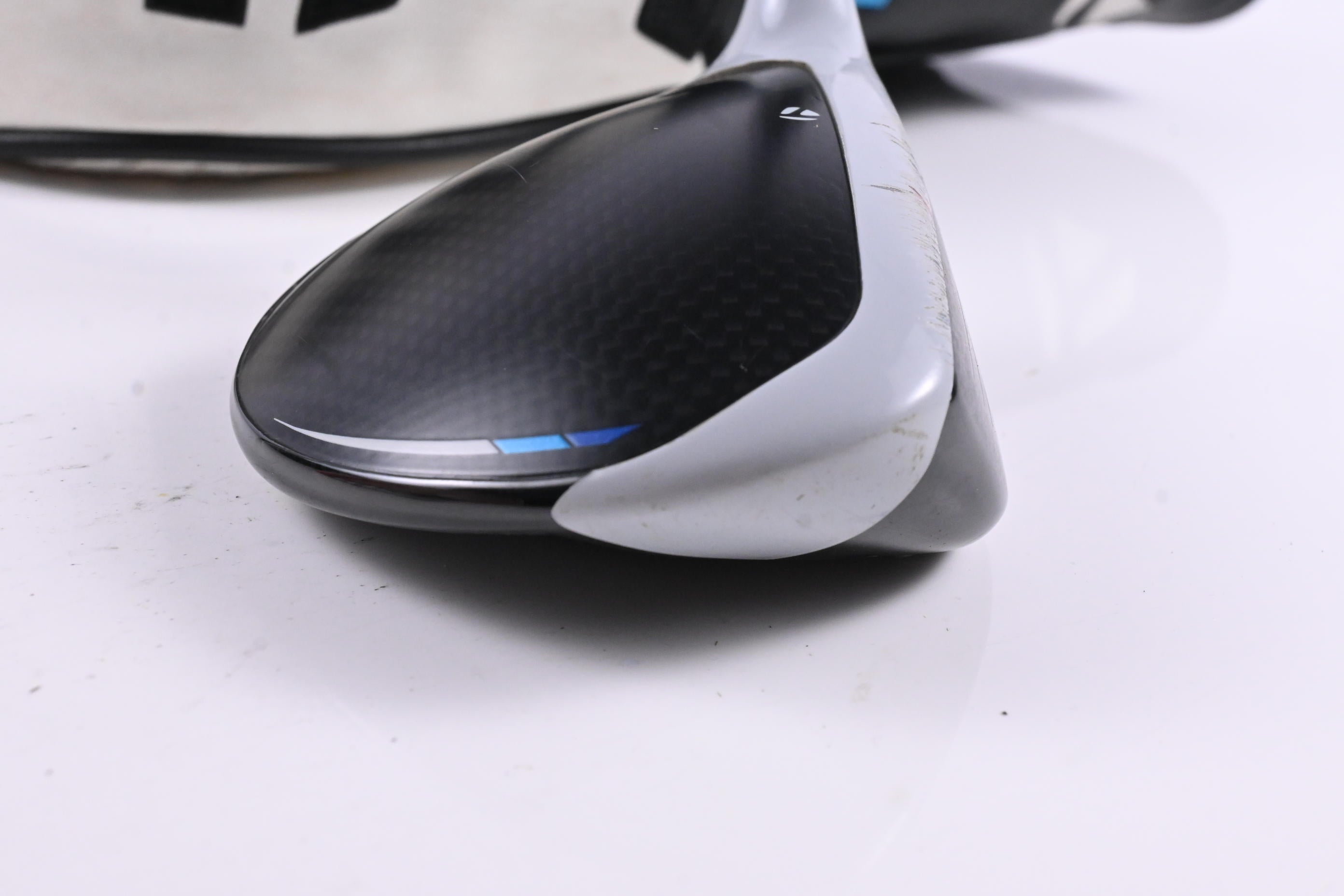 Taylormade SIM2 Max D #5 Wood / 18 Degree / Regular Flex Ventus Blue 5 Shaft