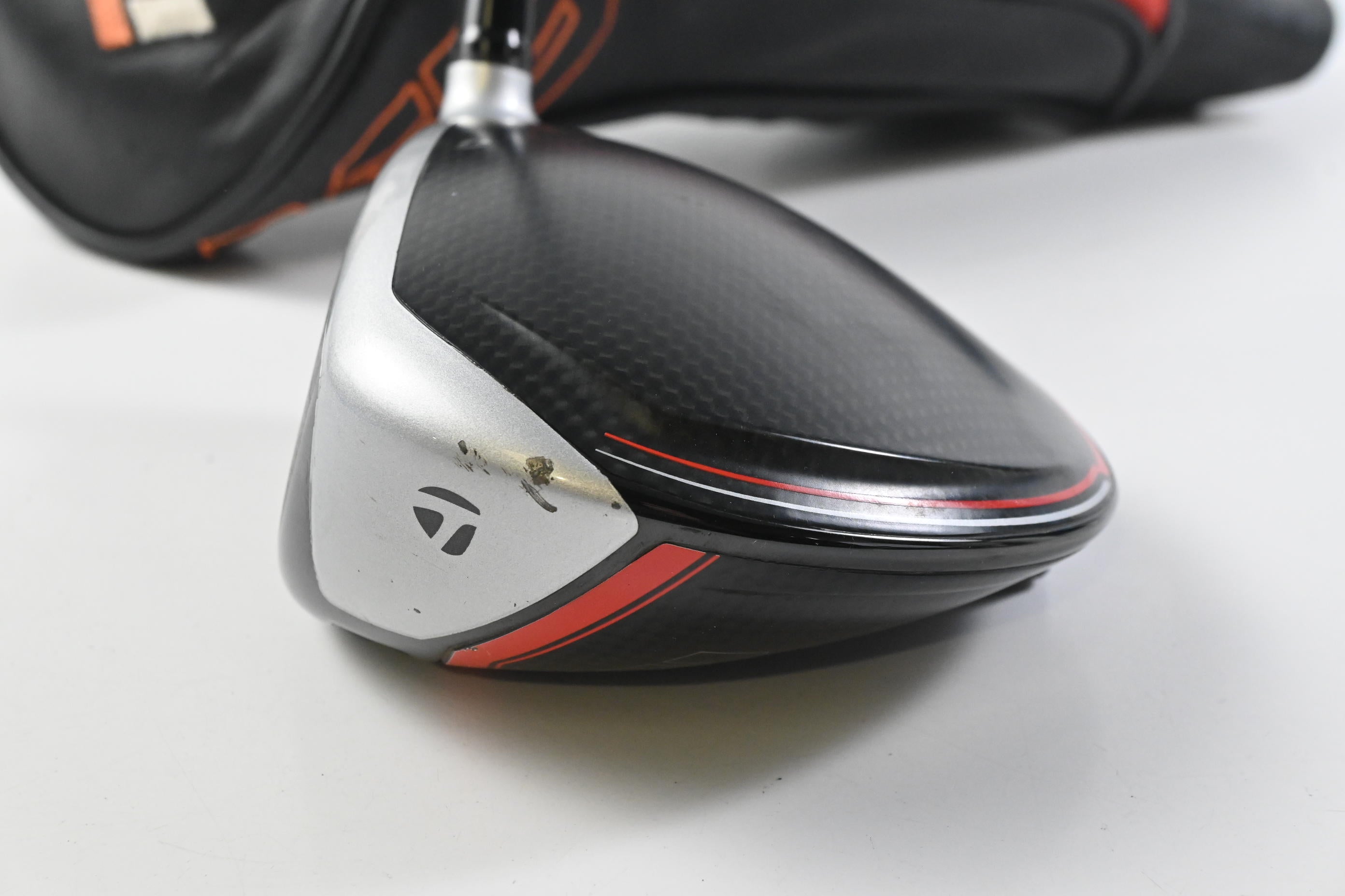 Left Hand Taylormade M6 Driver / 10.5 Degree / Stiff Flex HZRDUS Smoke Black 70