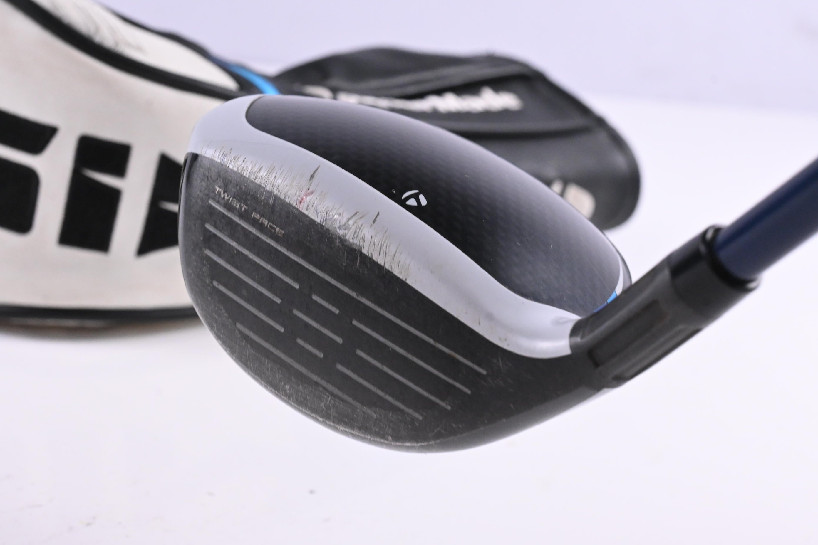 Taylormade SIM2 Max D #5 Wood / 18 Degree / Regular Flex Ventus Blue 5 Shaft