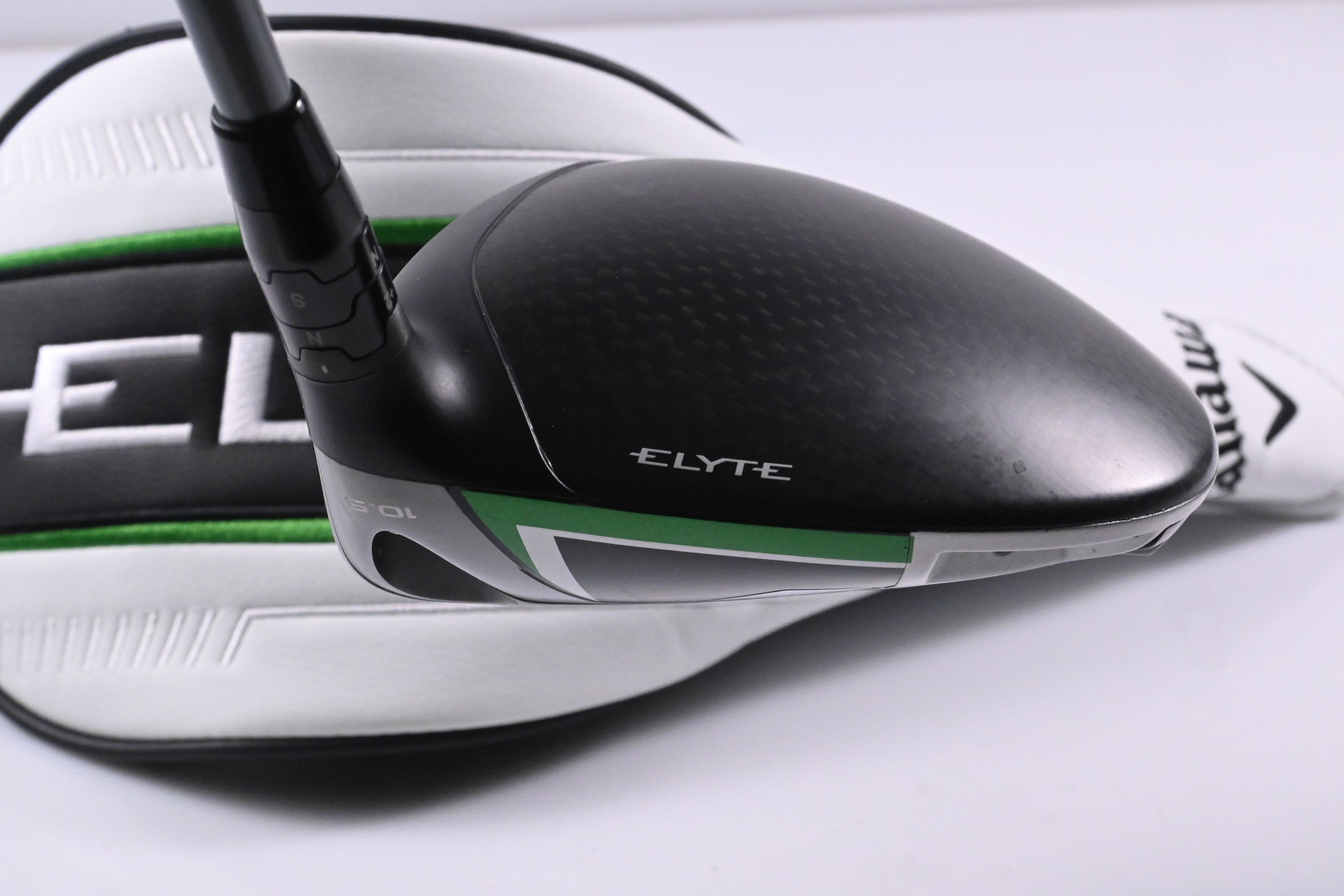 Callaway Elyte Driver / 10.5 Degree / Regular Flex Denali Charcoal 50 Shaft