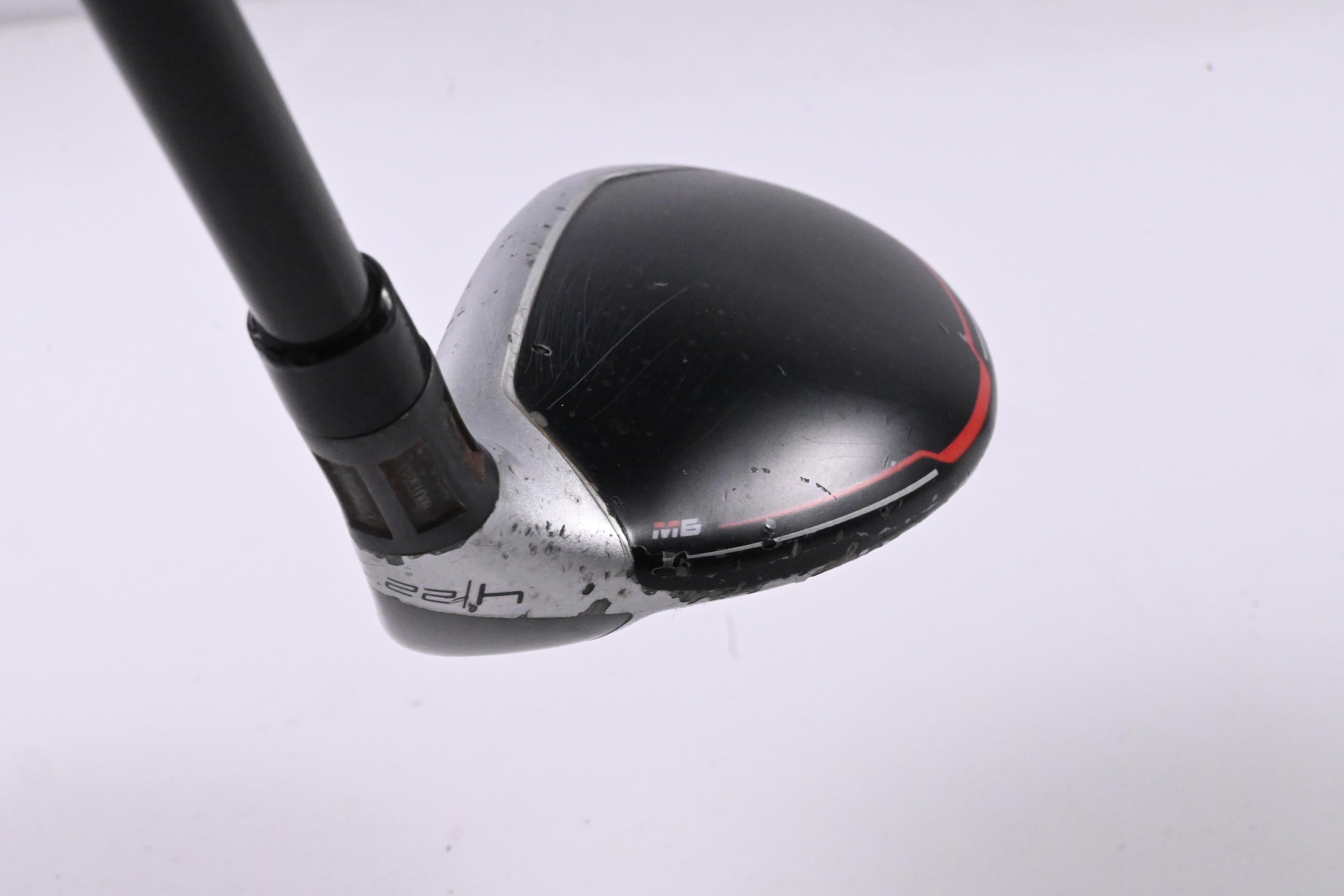Taylormade M6 #4 Hybrid / 22 Degree / Regular Flex Fujikura Atmos Orange 6 Shaft