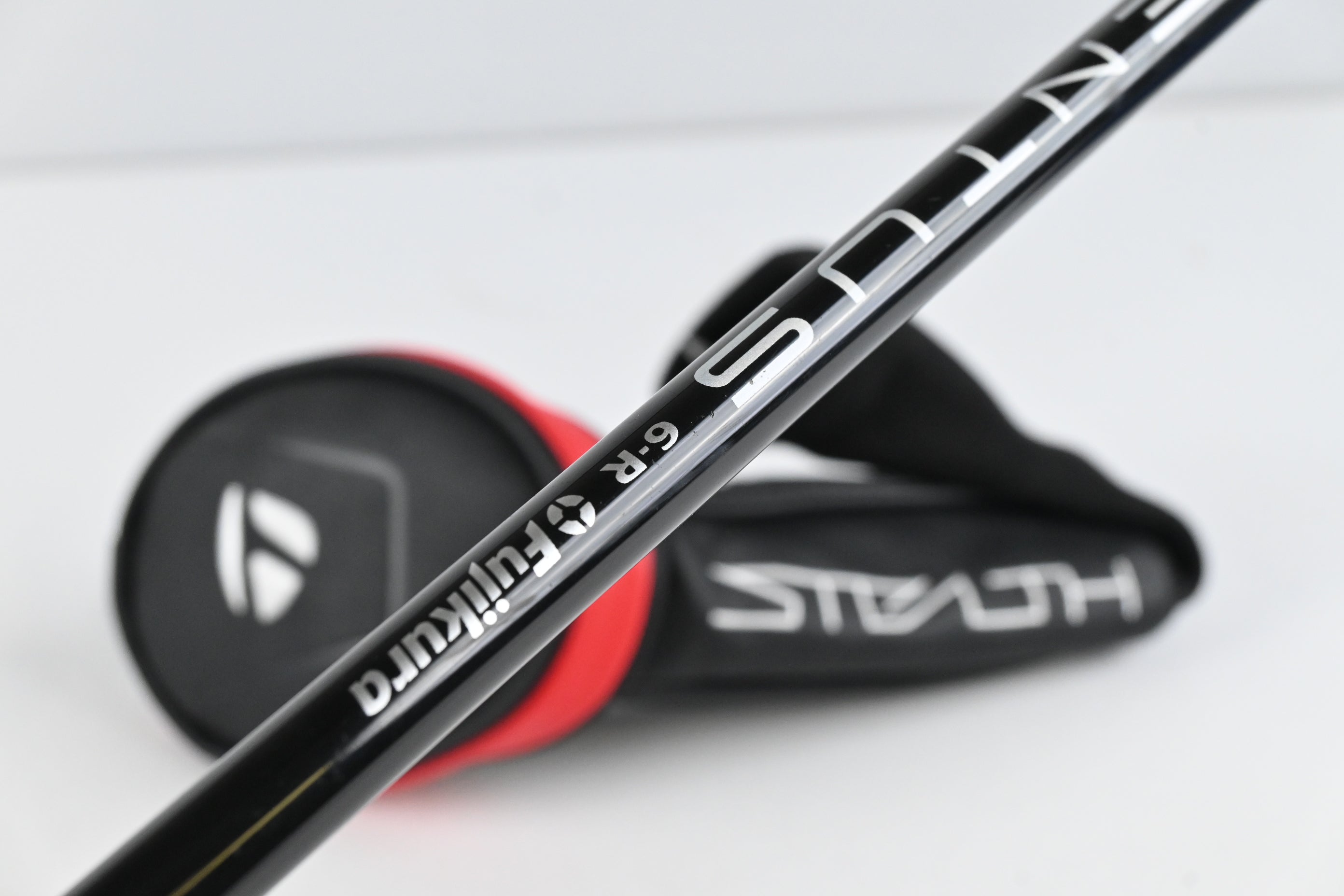 Taylormade Stealth #4 Hybrid / 22 Degree / Regular Flex Fujikura Ventus 6 Shaft