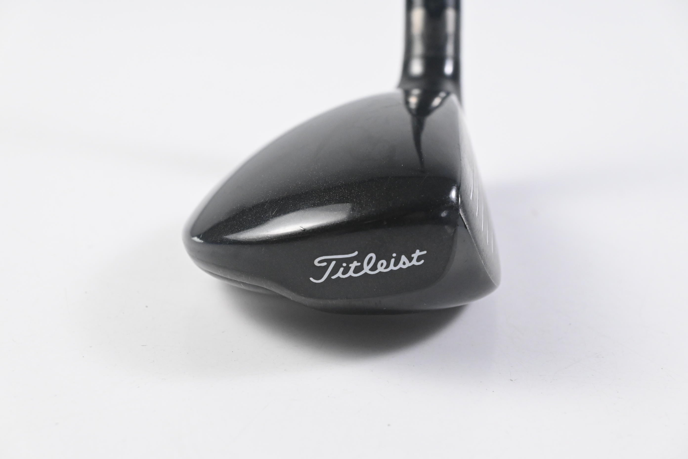 Titleist 913H #2 Hybrid / 17 Degree / Stiff Flex Diamana D+ Black 92 Shaft