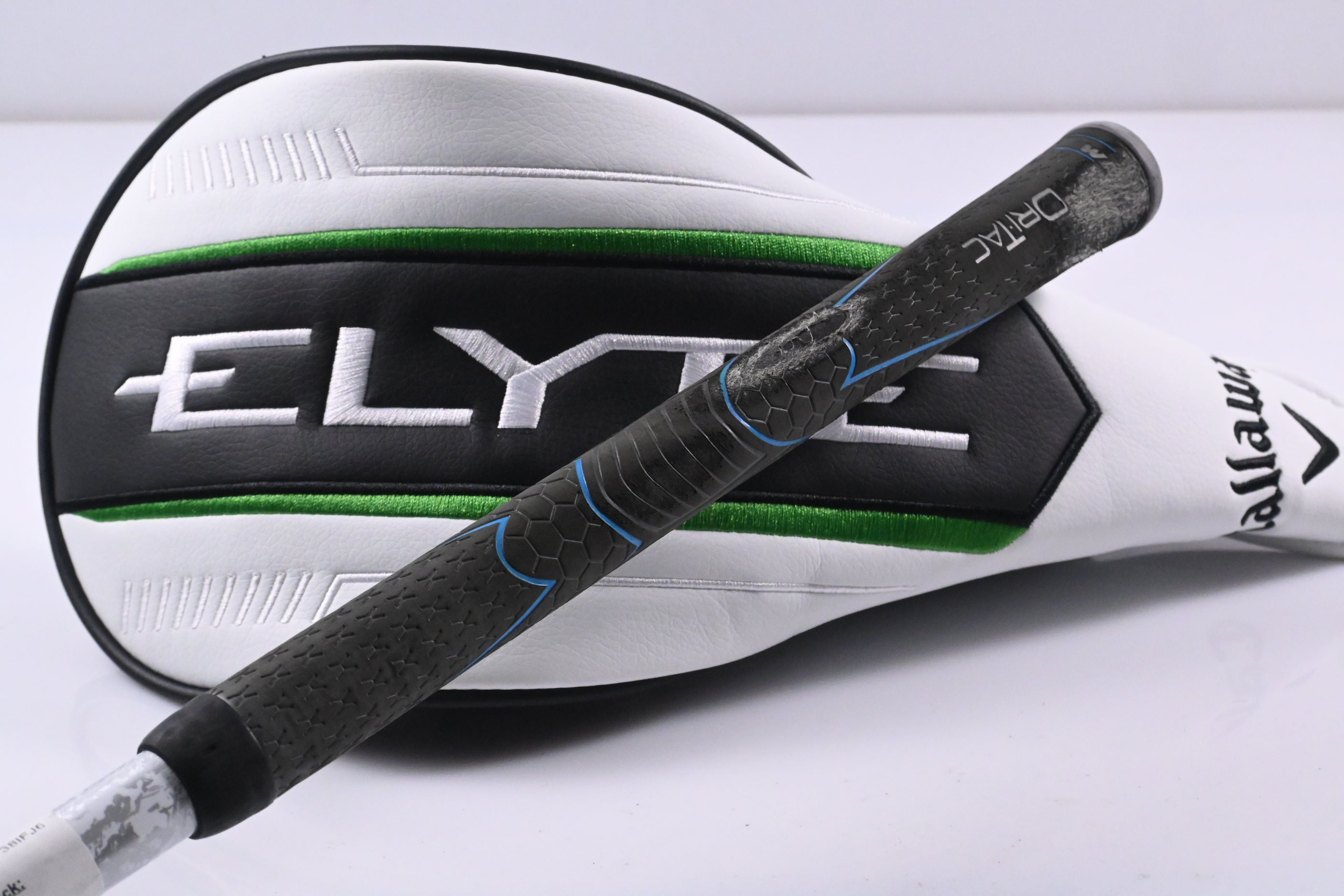 Callaway Elyte Driver / 10.5 Degree / Regular Flex Denali Charcoal 50 Shaft