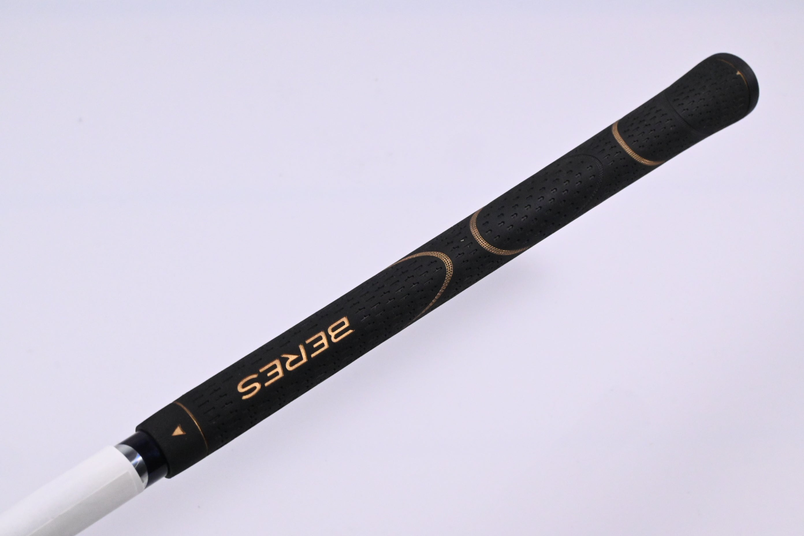 Honma Beres IS-06 #7 Iron / Stiff Flex Honma ARMRQ X 53 Shaft