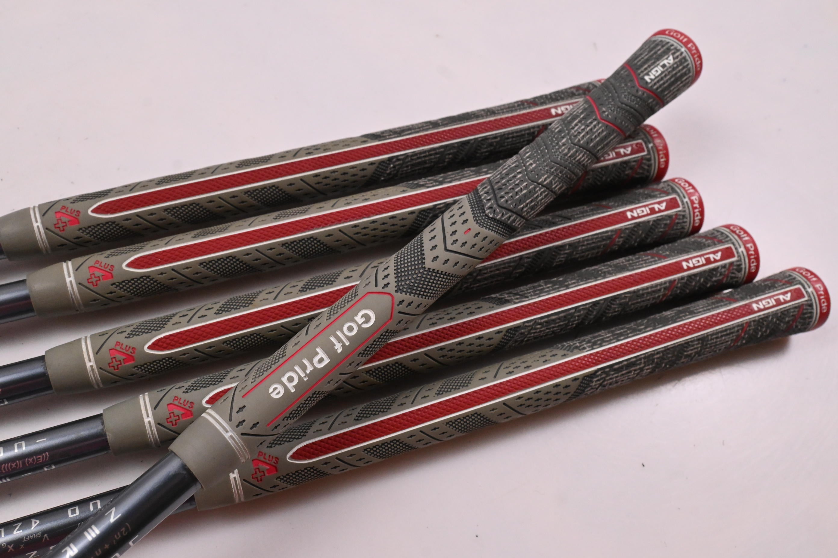 Cobra King F6 Irons / 6-PW+GW / Senior Flex Matrix Ozik Q4 Red Tie 65 Shafts