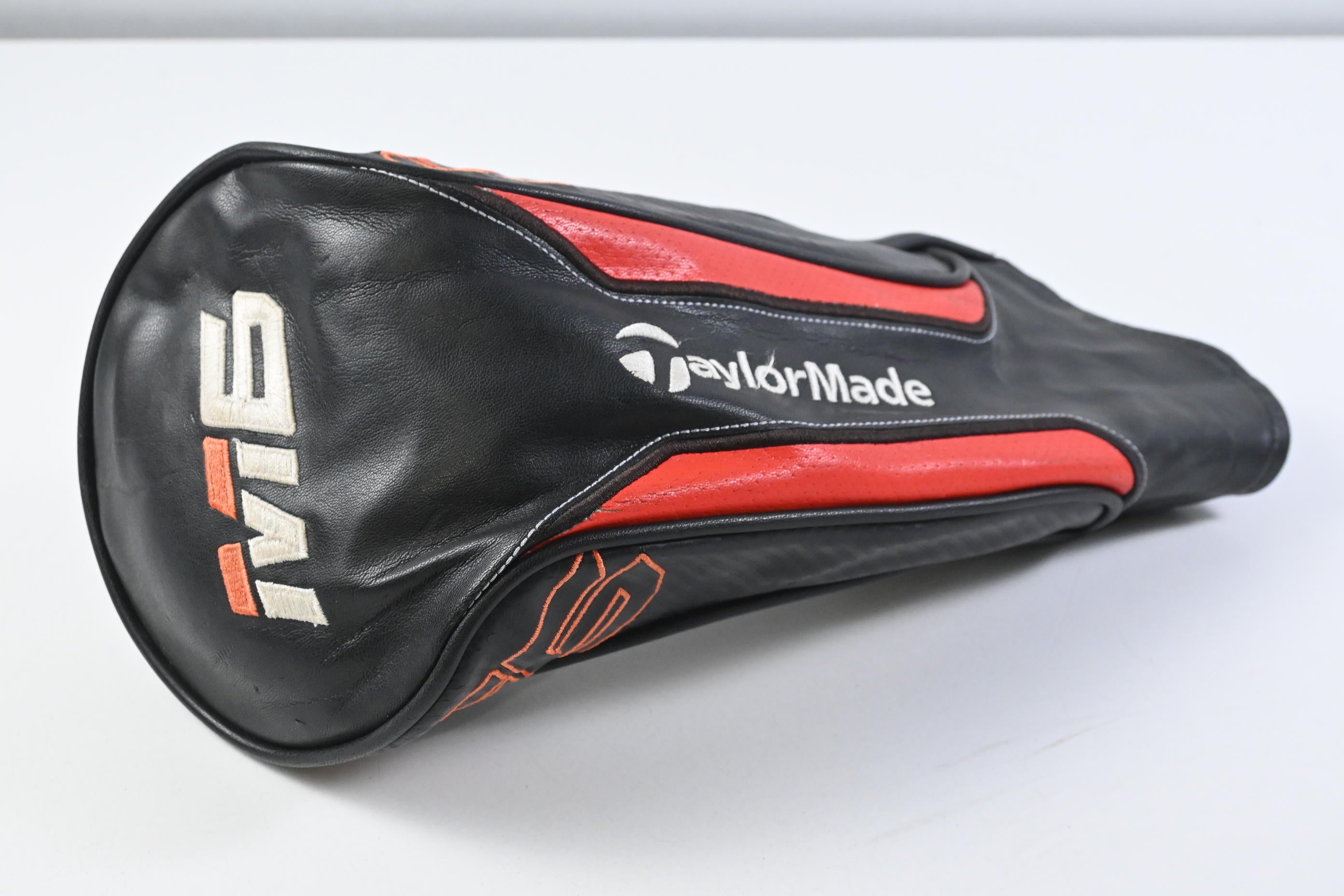 Left Hand Taylormade M6 Driver / 10.5 Degree / Stiff Flex HZRDUS Smoke Black 70