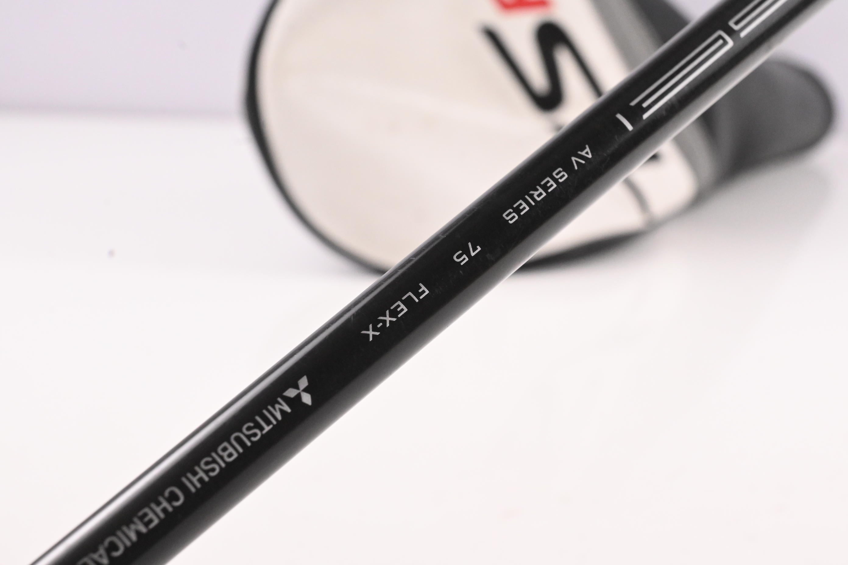 Titleist TSR3 Driver / 9 Degree / X-Flex Mitsubishi Tensei AV White 75 Shaft