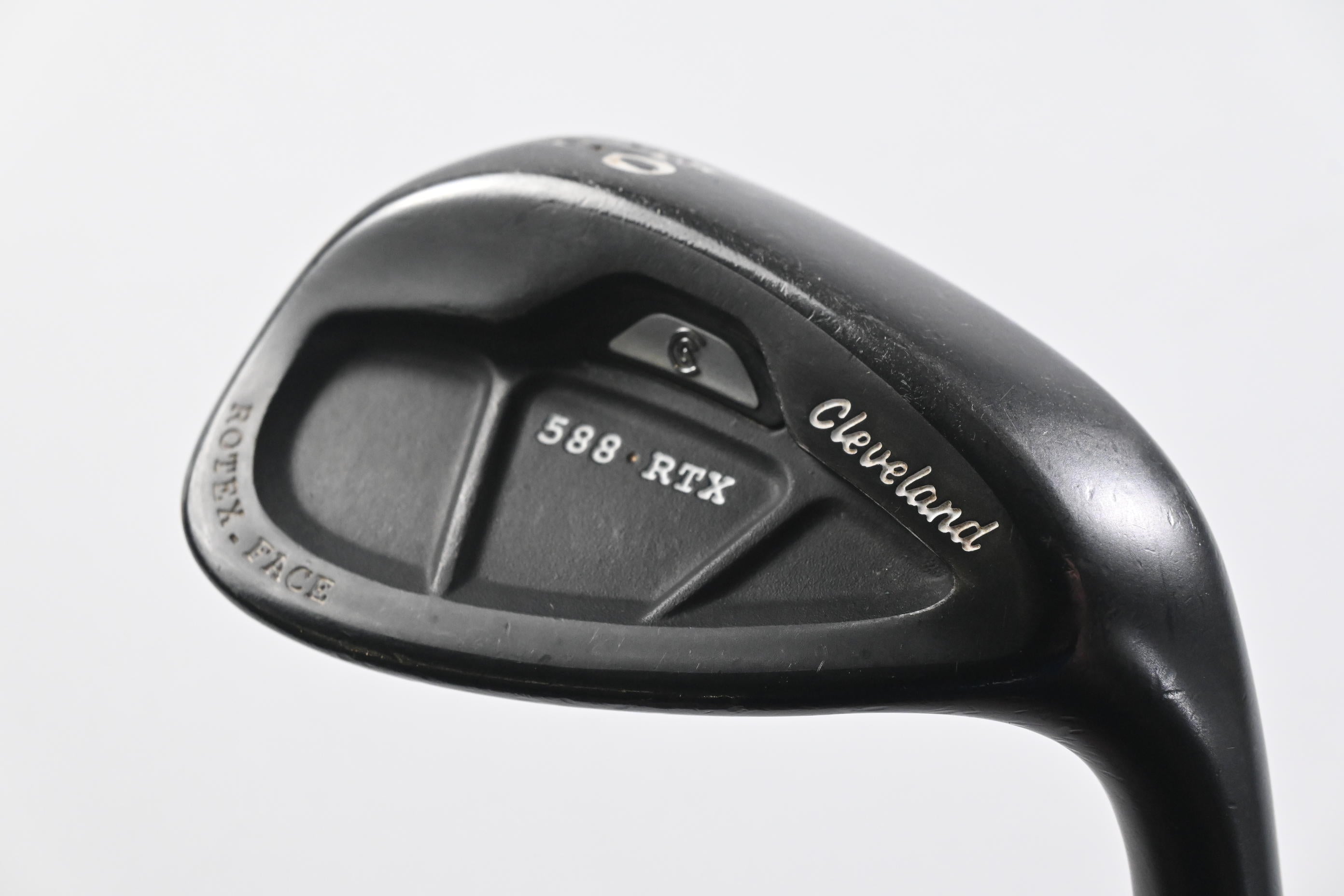 Cleveland 588 RTX Gap Wedge / 50 Degree / Wedge Flex Dynamic Gold Shaft