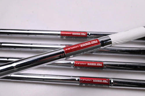Wilson D200 Irons / 5-9i / UniFlex Wilson 85 Shafts