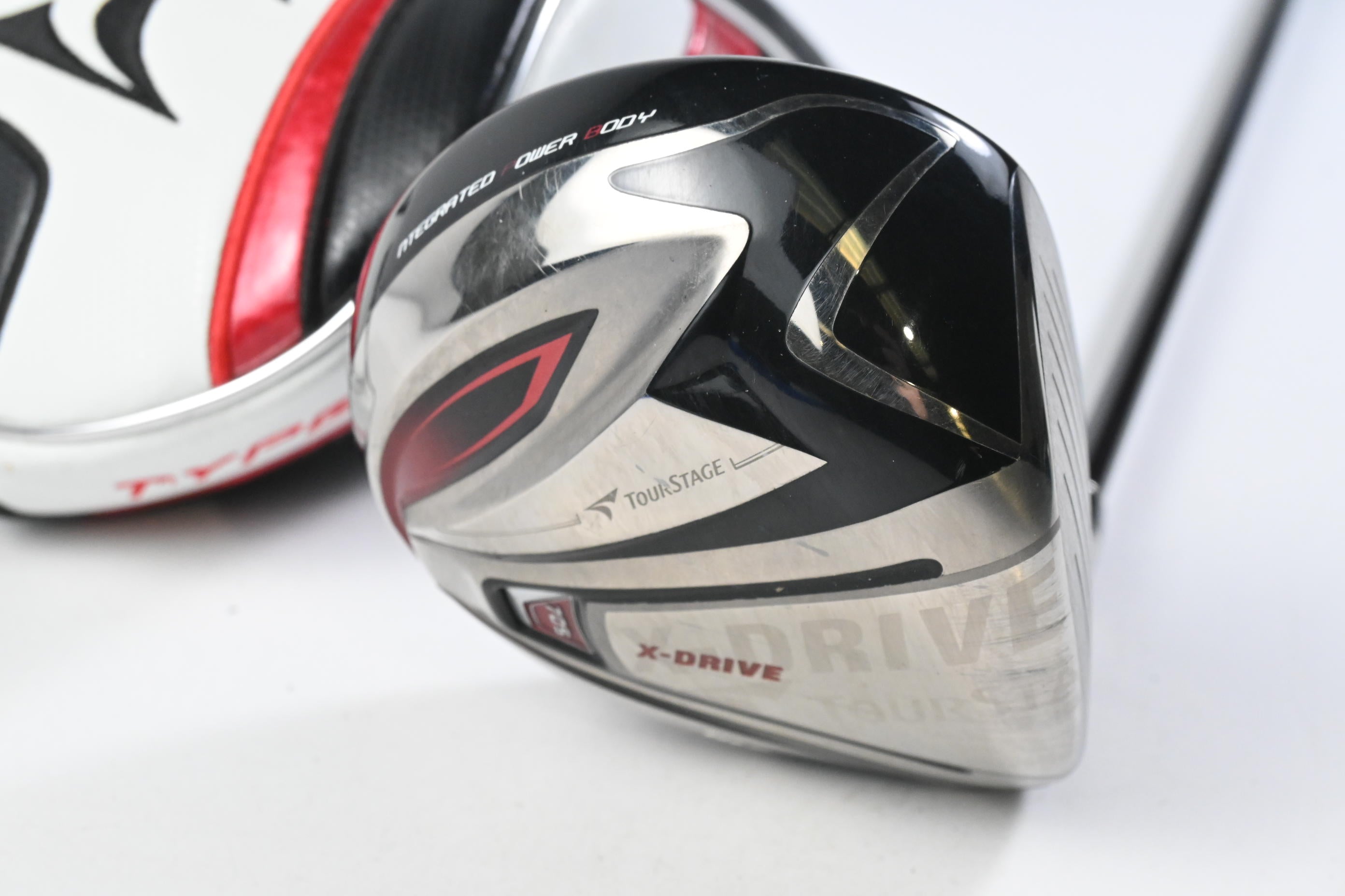 Bridgestone X-Drive Driver / 10.5 Degree / Stiff Flex Fujikura Motore Speeder 7.2