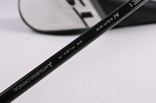 Titleist TSR2 #3 Wood / 16.5 Degree / Regular Flex Tensei AV Blue 65 Shaft