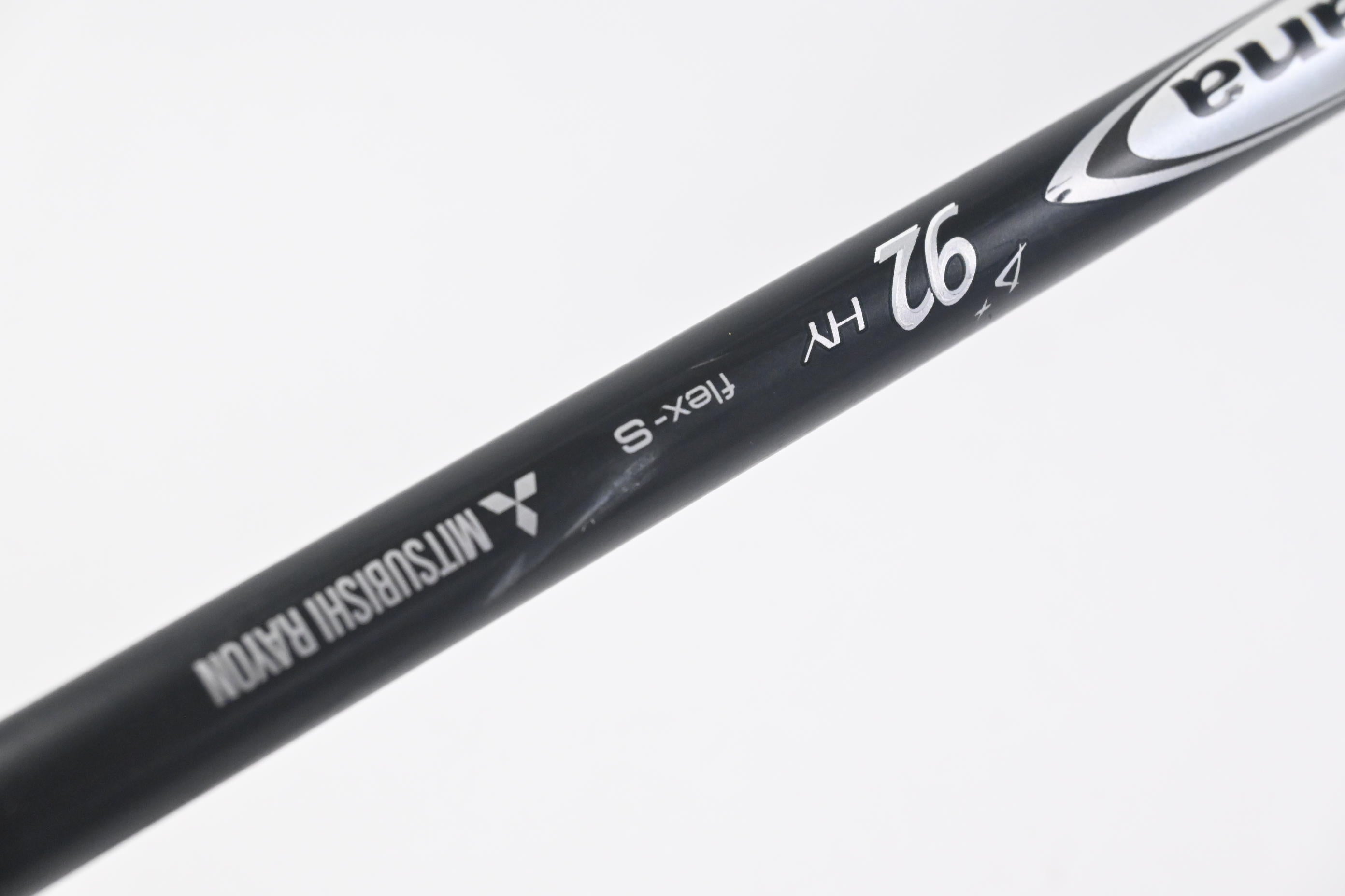 Titleist 913H #2 Hybrid / 17 Degree / Stiff Flex Diamana D+ Black 92 Shaft