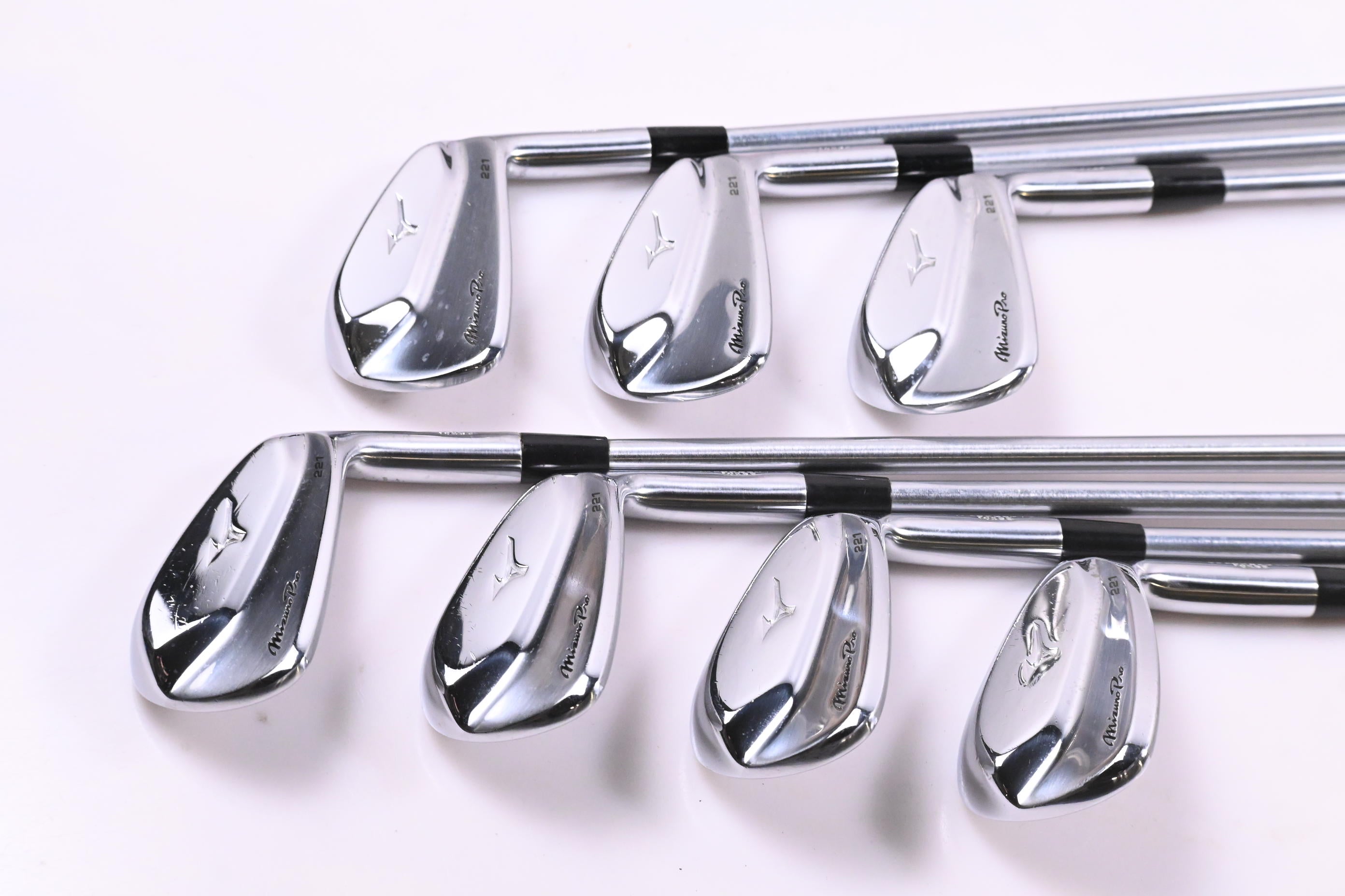 Mizuno Pro 221 Irons / 4-PW / Stiff Flex Project X L5 110 Shafts