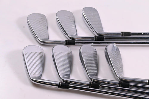 Taylormade P790 2017 Irons / 5-PW+GW / X-Flex Dynamic Gold 105 X100 Shafts