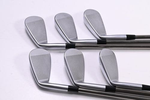 Mizuno JPX 923 Forged Irons / 5-PW / Senior Flex UST Recoil ESX 460 Shaft