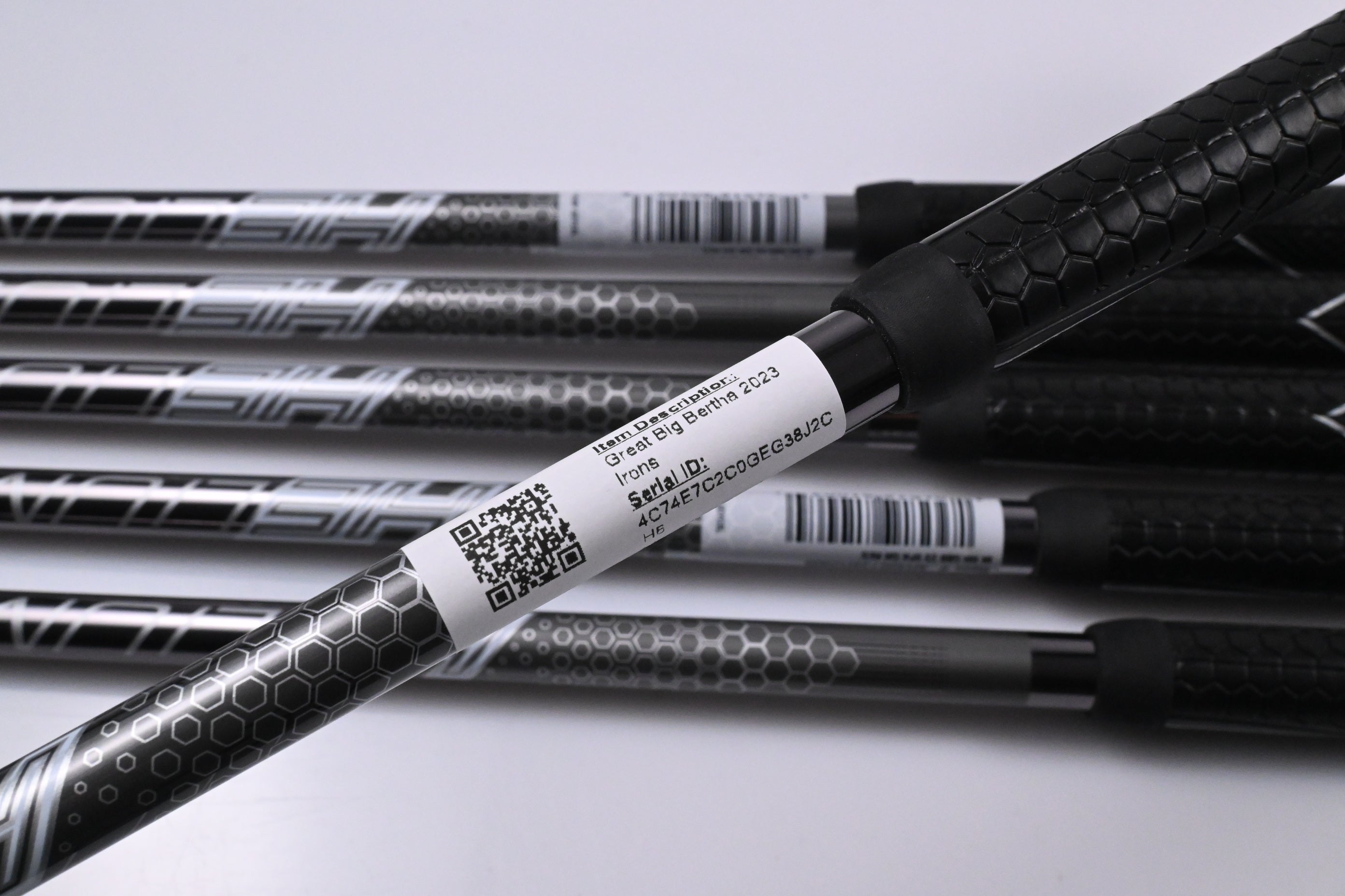 Callaway Great Big Bertha 2023 Irons / 6-PW+SW / Regular Flex UST Helium