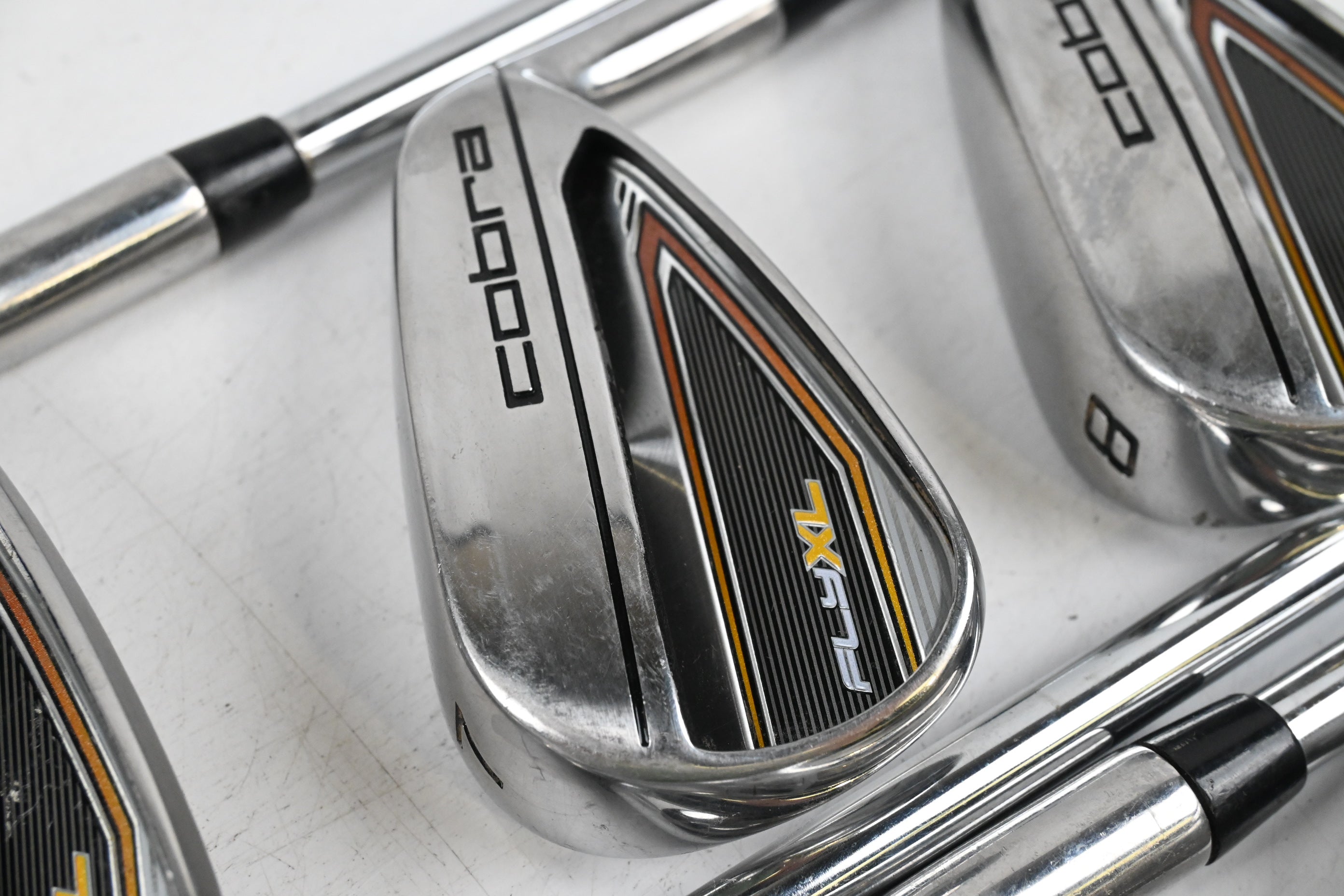 Cobra Fly XL Irons / 6-PW+SW / Regular Flex Cobra XL Shafts