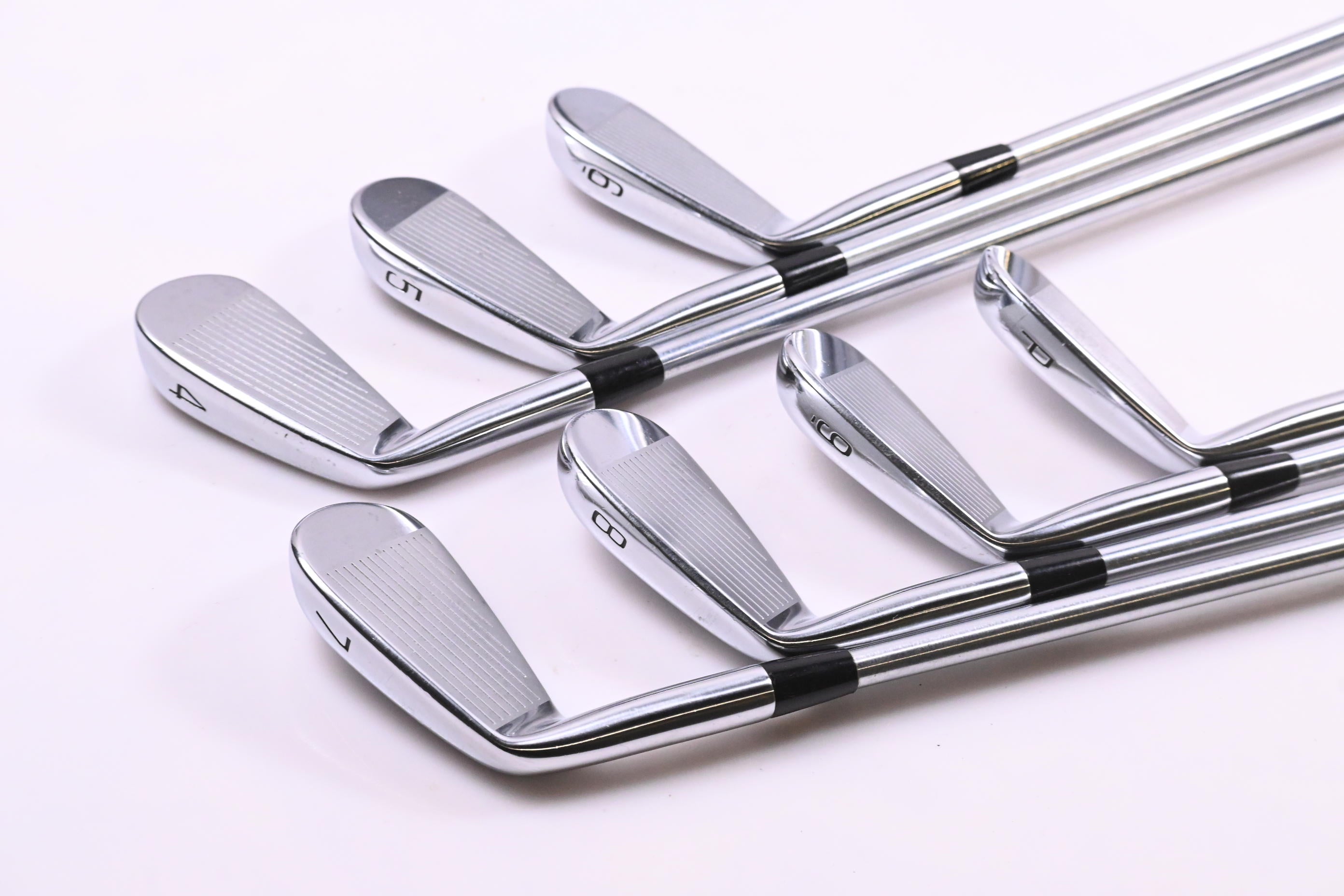 Mizuno Pro 221 Irons / 4-PW / Stiff Flex Project X L5 110 Shafts