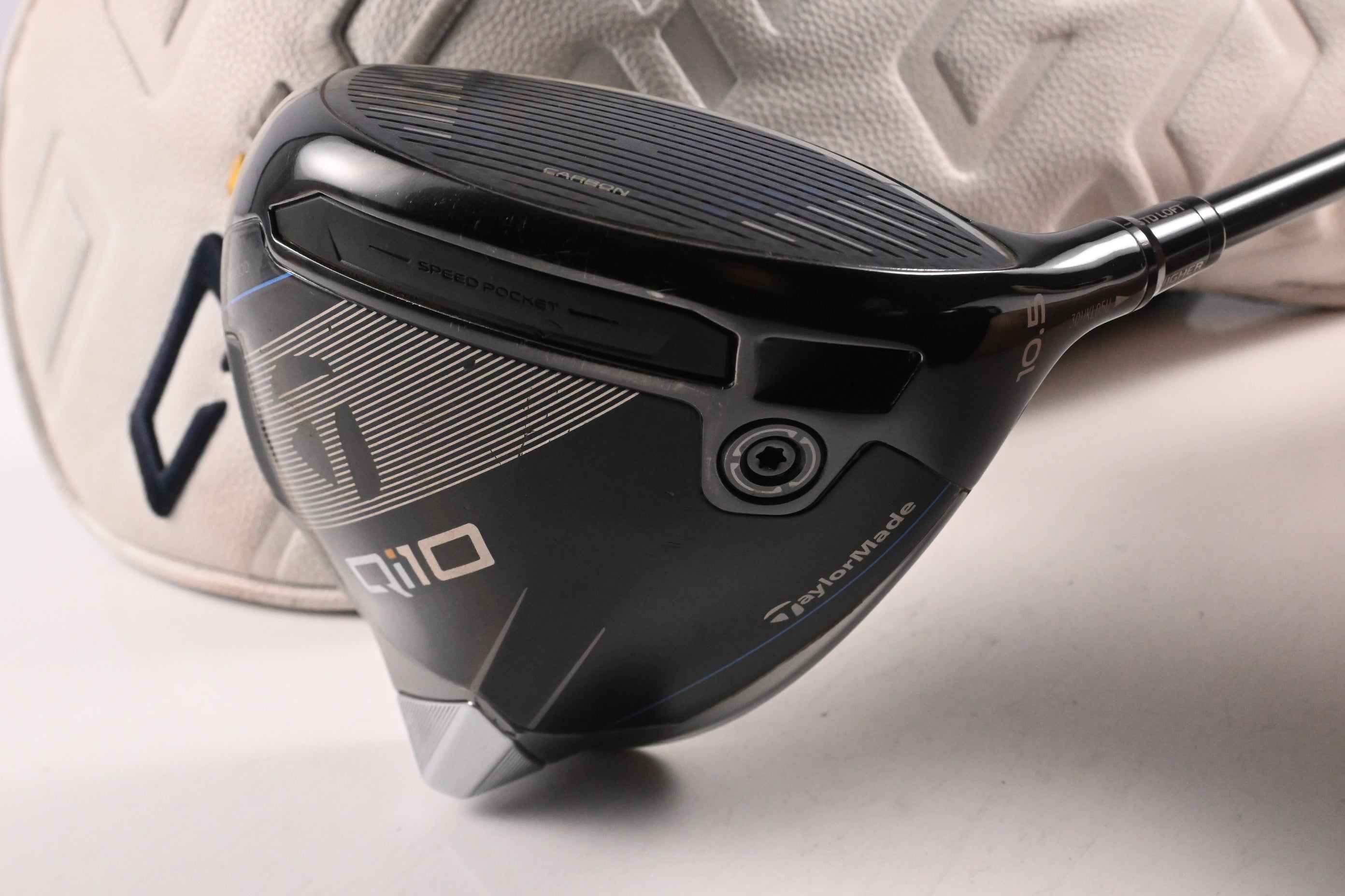 Taylormade Qi10 Driver / 10.5 Degree / Regular Flex Ventus TR Blue 5 Shaft