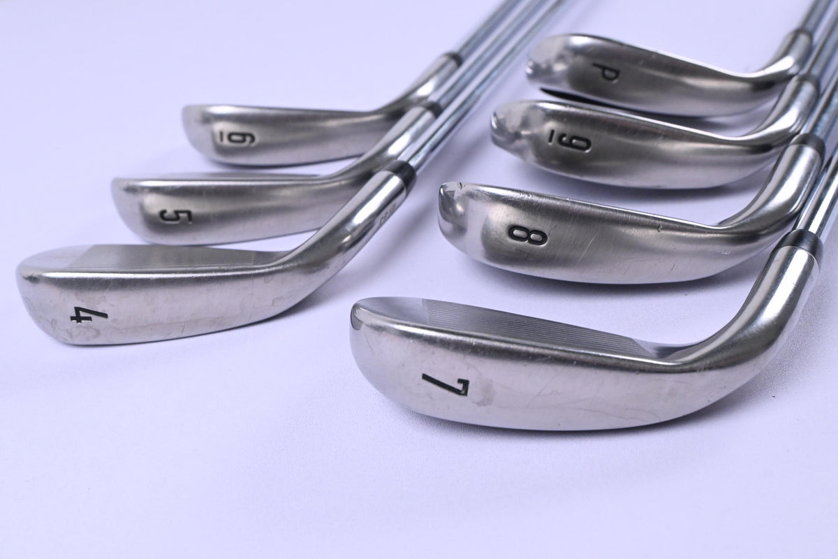 Callaway Rogue Irons / 4-PW / Regular Flex KBS Tour-V 90 Shaft