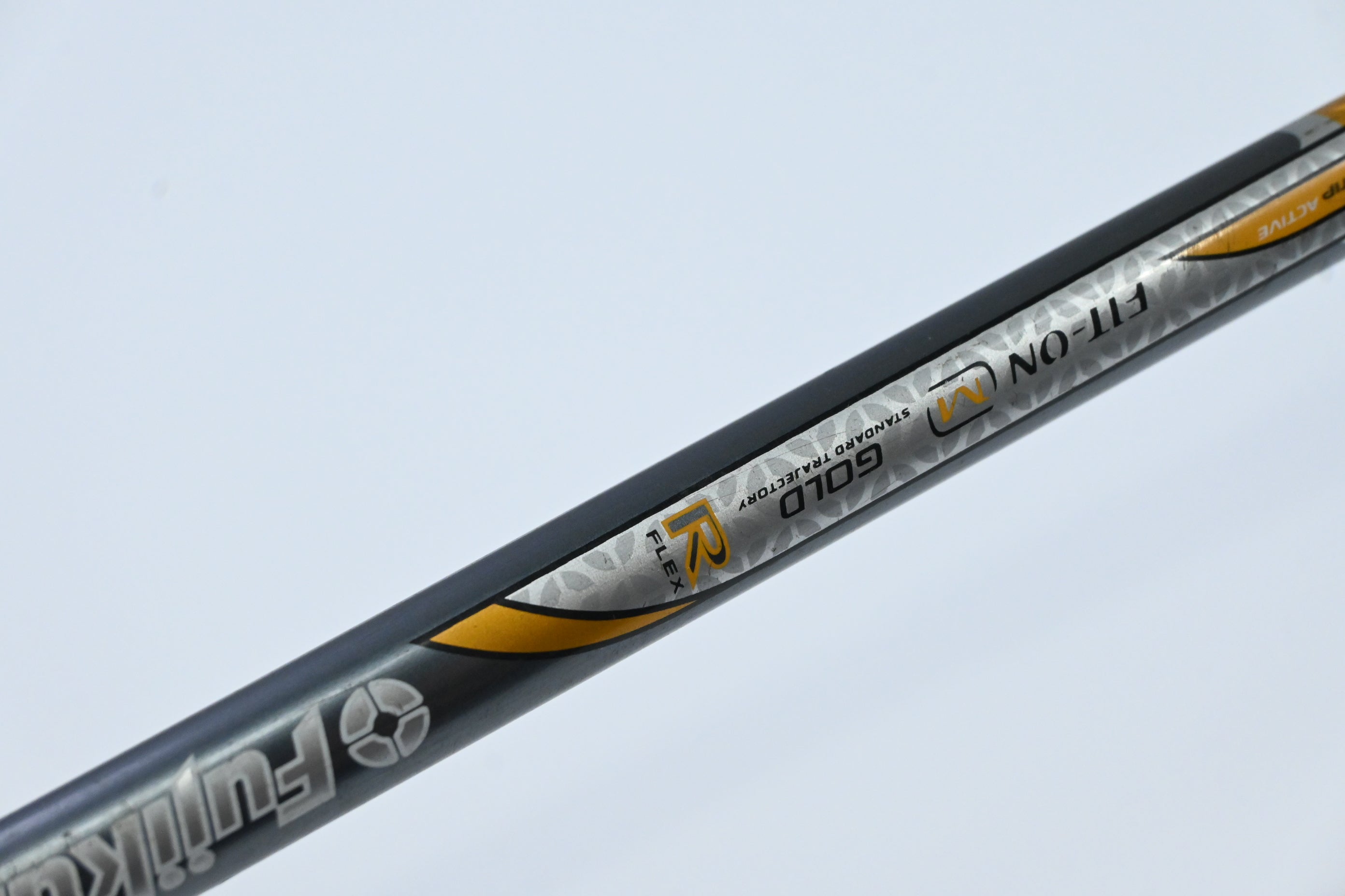 Cleveland HiBore XLS Driver / 10.5 Degree / Regular Flex Fujikura Fit-On M Gold