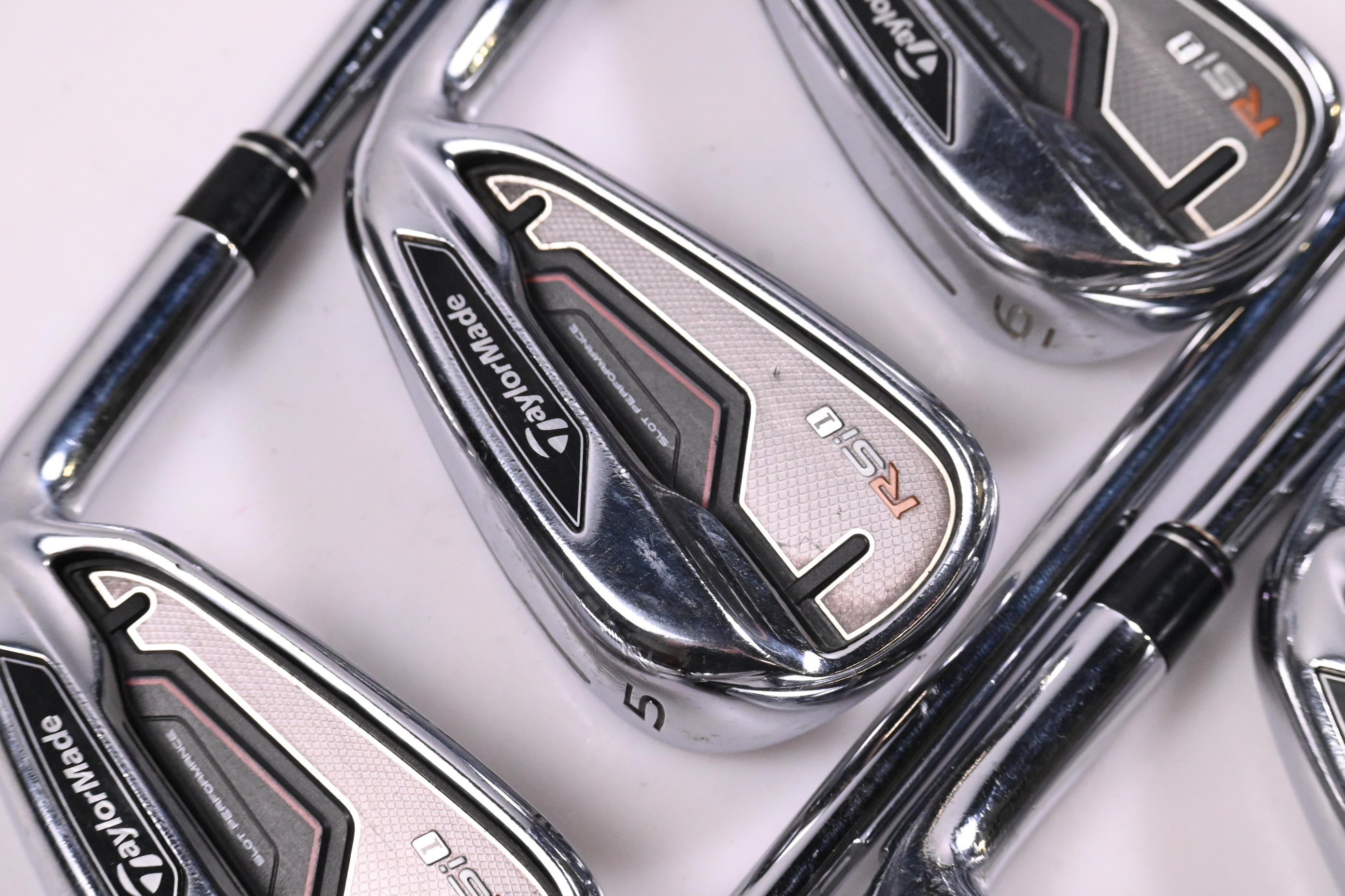Taylormade RSi1 Irons / 4-PW / Regular Flex Reax 90 Shafts
