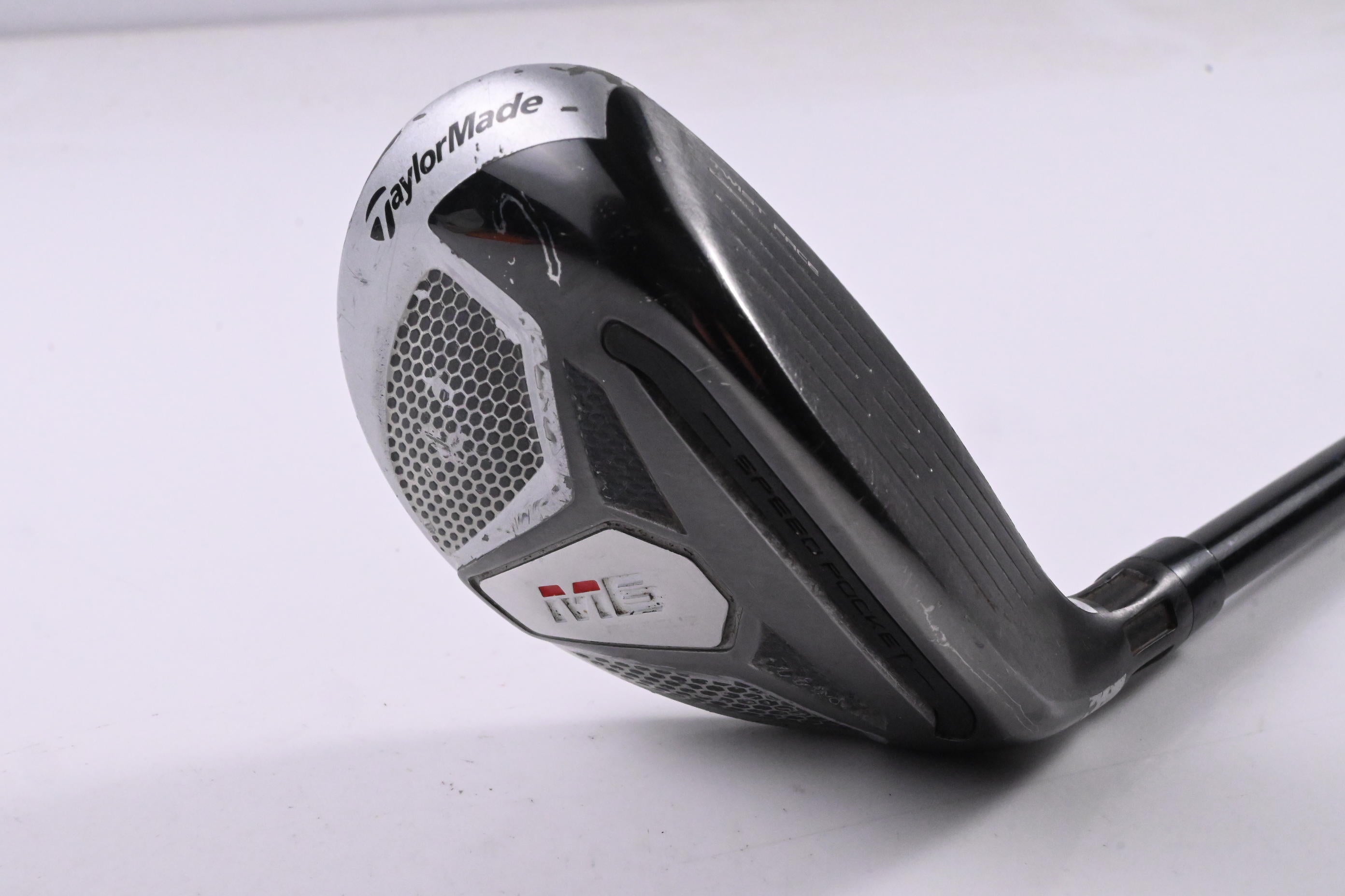 Taylormade M6 #4 Hybrid / 22 Degree / Regular Flex Fujikura Atmos Orange 6 Shaft