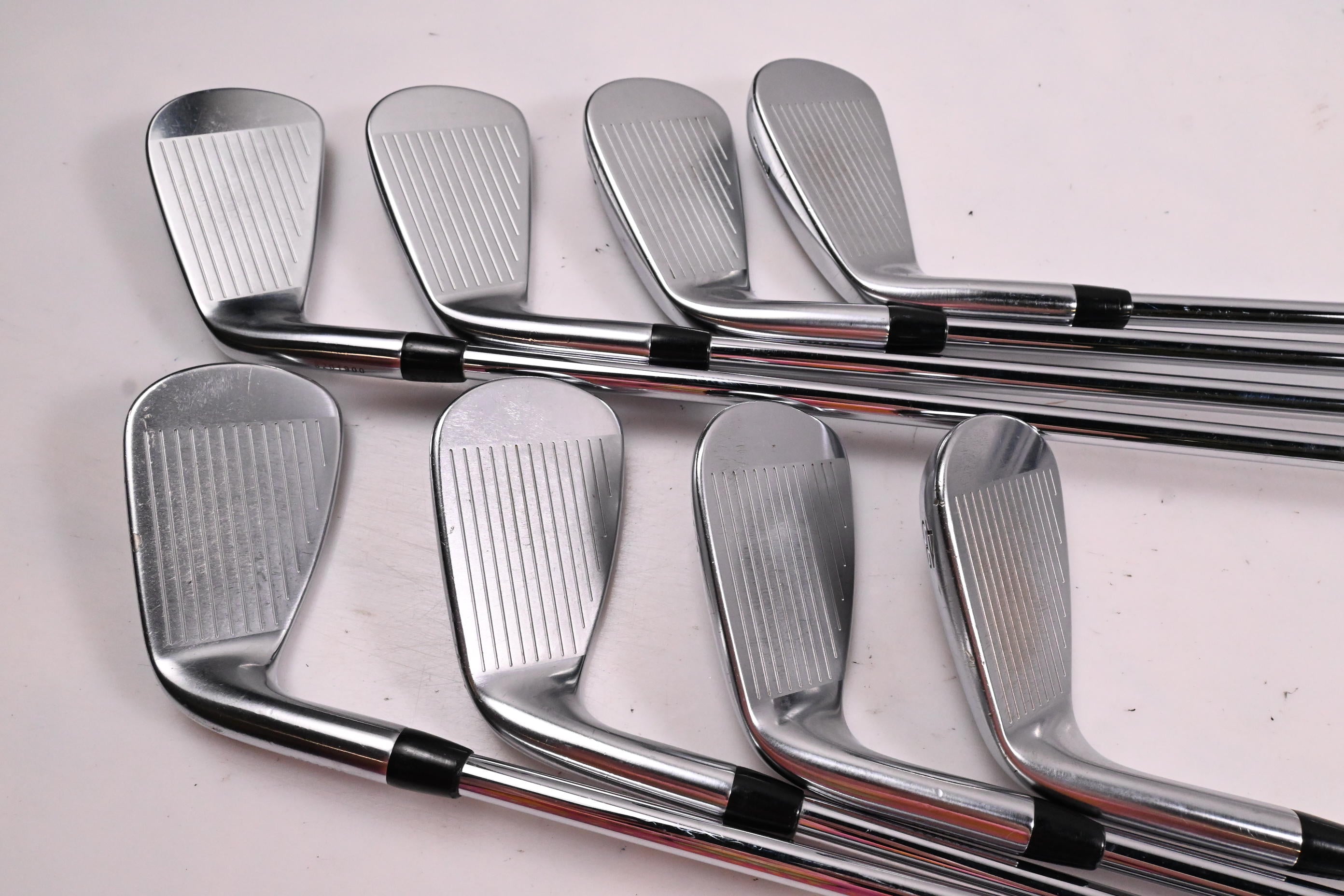 Titleist T200 2019 Irons / 4-PW+48° / Regular Flex AMT Black R300 Shafts