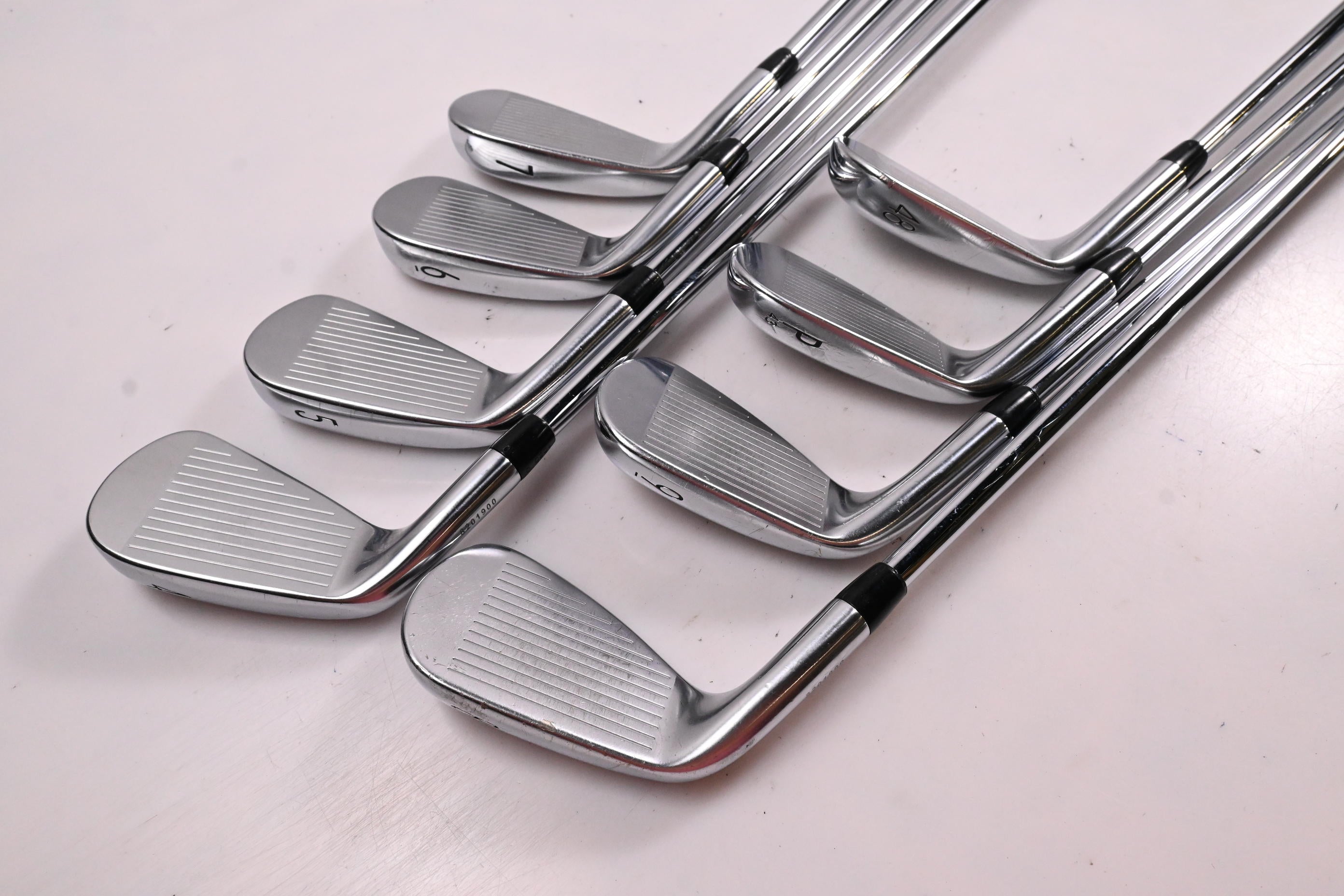 Titleist T200 2019 Irons / 4-PW+48° / Regular Flex AMT Black R300 Shafts