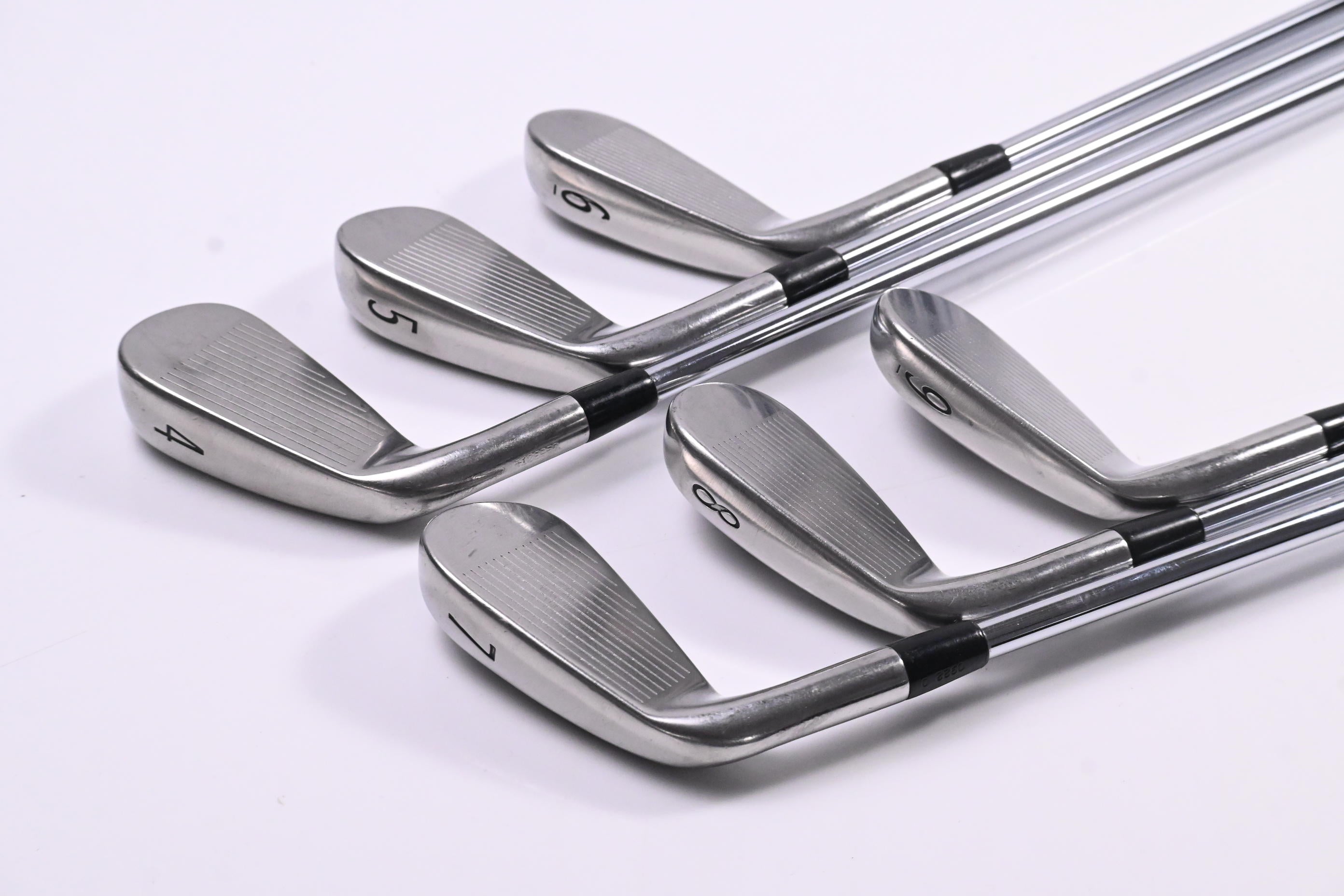 Titleist 716 AP1 Irons / 4-9i / Regular Flex XP 90 R300 Shafts