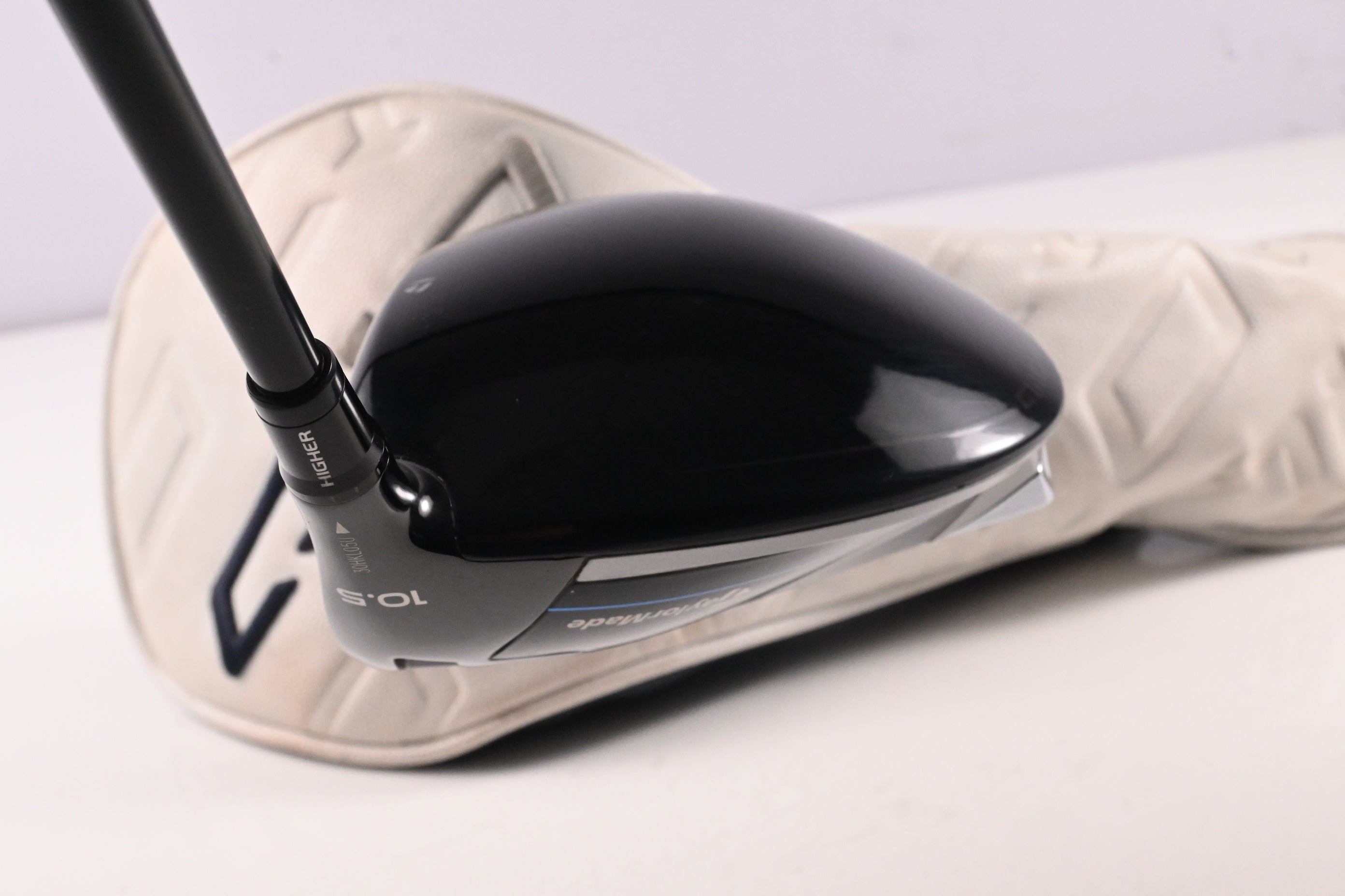 Taylormade Qi10 Driver / 10.5 Degree / Regular Flex Ventus TR Blue 5 Shaft