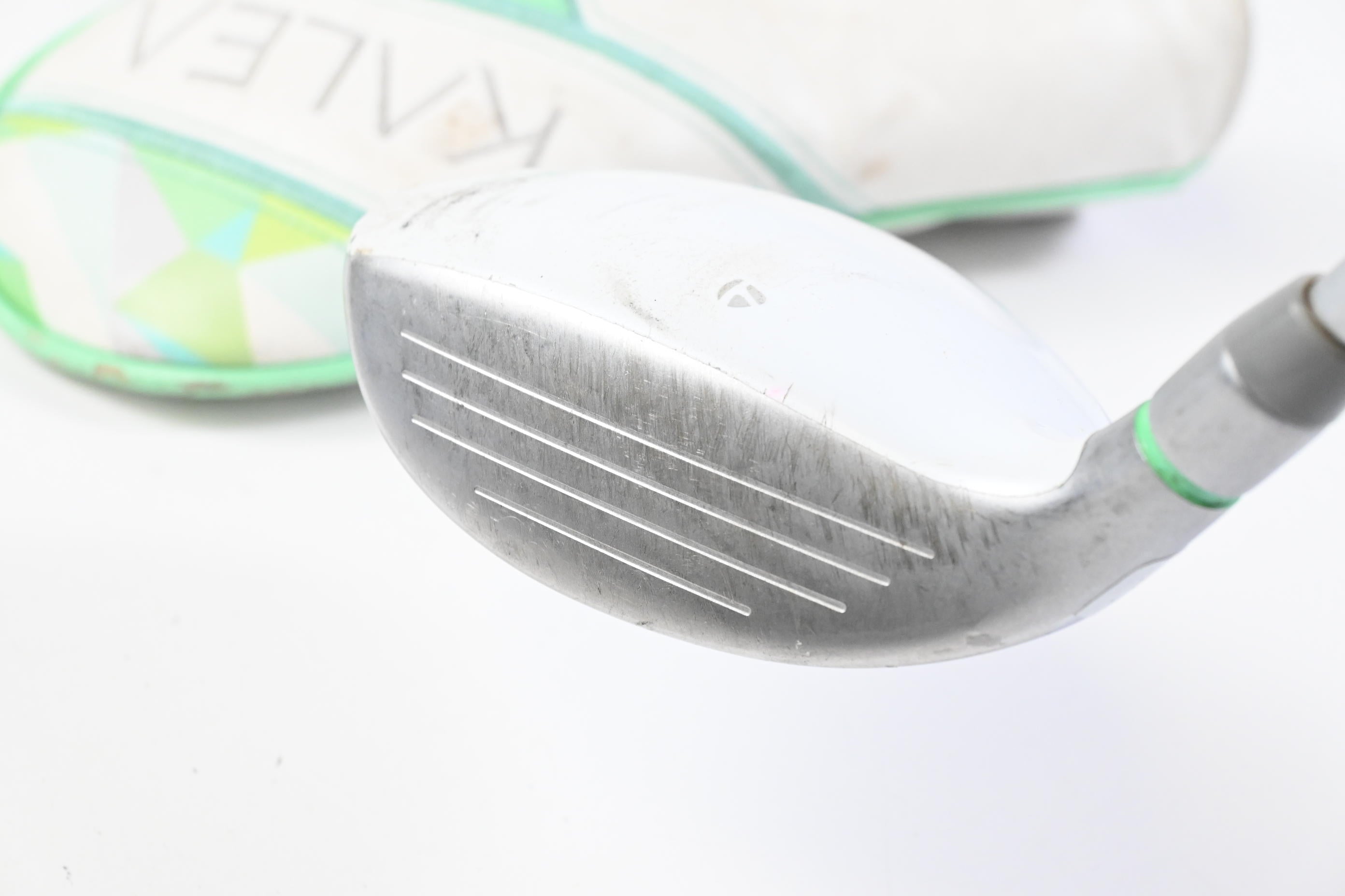 Ladies Taylormade Kalea #7 Hybrid / 23 Degree / Ladies Flex Aldila Slimtech 45