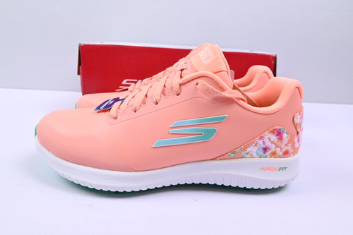 Ladies Skechers Go Golf Max 3 Golf Shoes / UK Size 5 / Peach & White