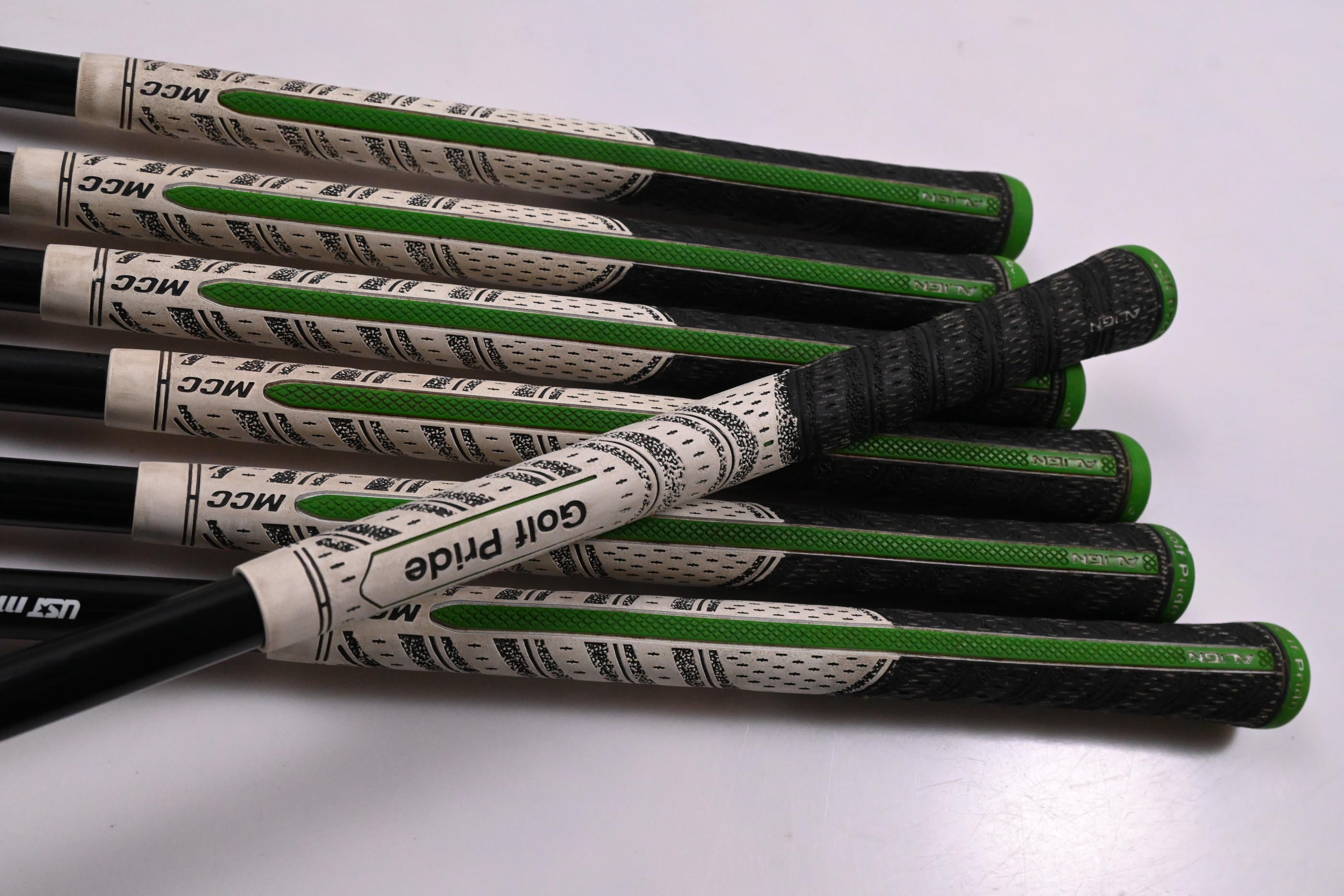 Ping G700 Irons / 5-PW+GW / Blue Dot / Regular Flex UST Mamiya Recoil ES 780