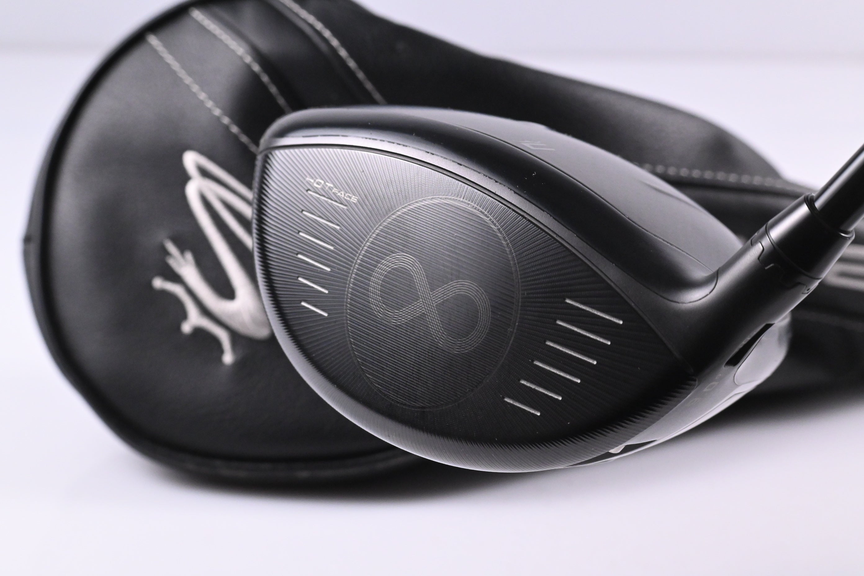 Cobra LTDx LS Driver / 9 Degree / Stiff Flex Tensei AV Raw White 65 Shaft