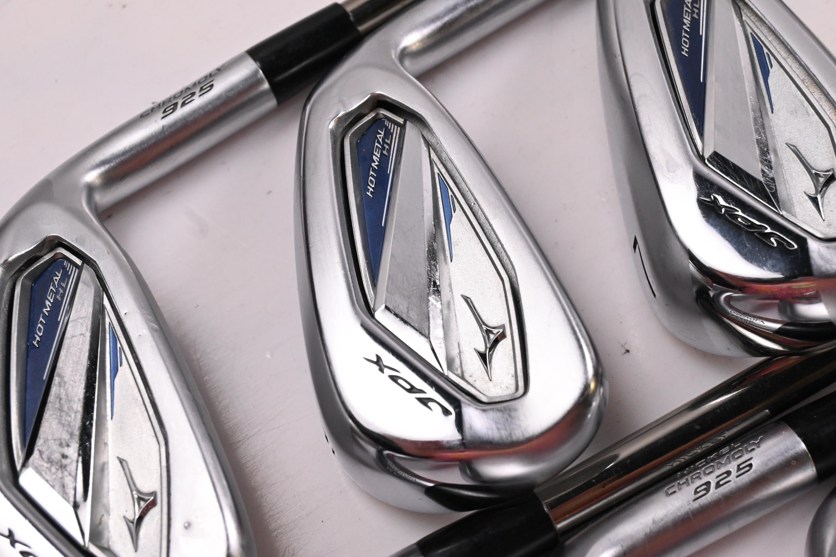 Mizuno JPX 925 Hot Metal HL Irons / 5-PW+GW / Regular Flex UST Recoil ES 780