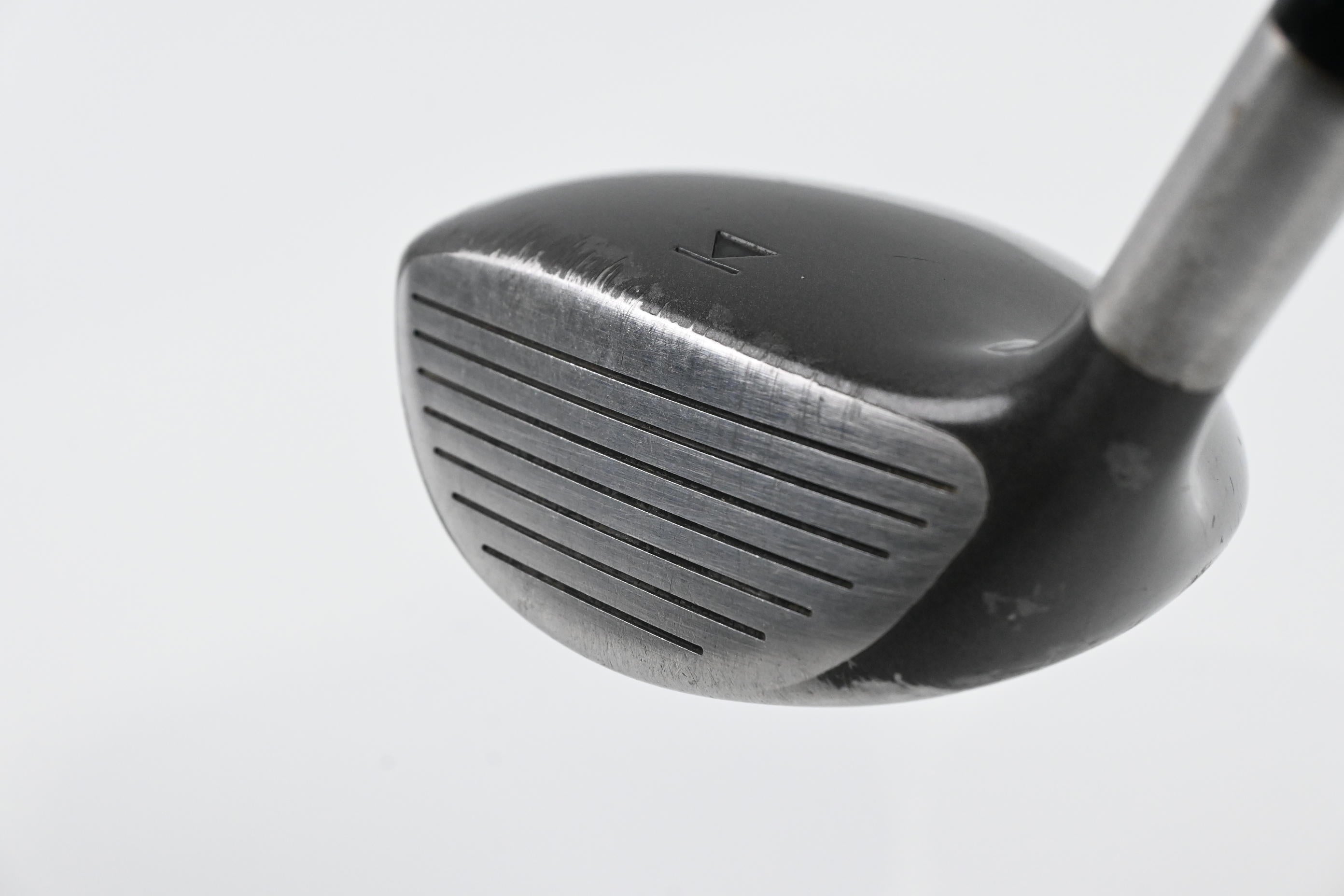 Titleist 975 F #3 Wood / 13.5 Degree / Regular Flex Rifle Lite Shaft