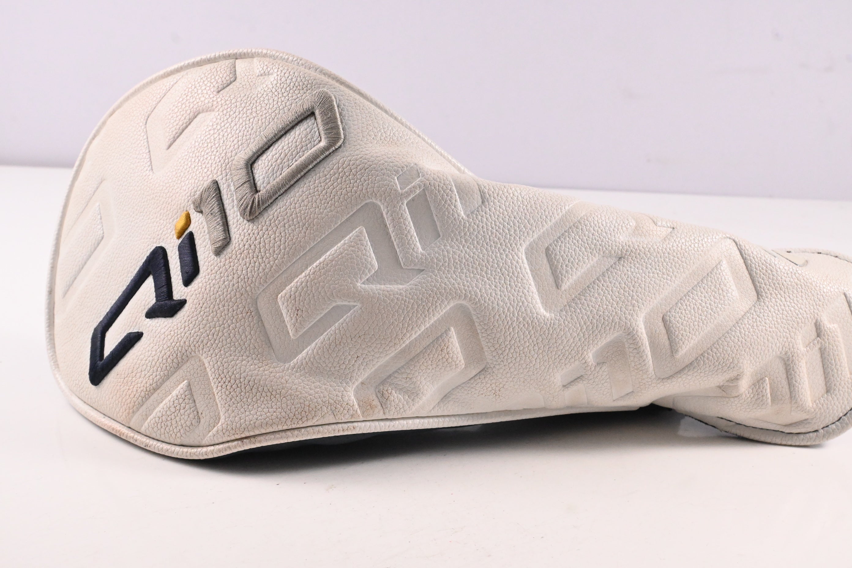 Taylormade Qi10 Driver / 10.5 Degree / Regular Flex Ventus TR Blue 5 Shaft