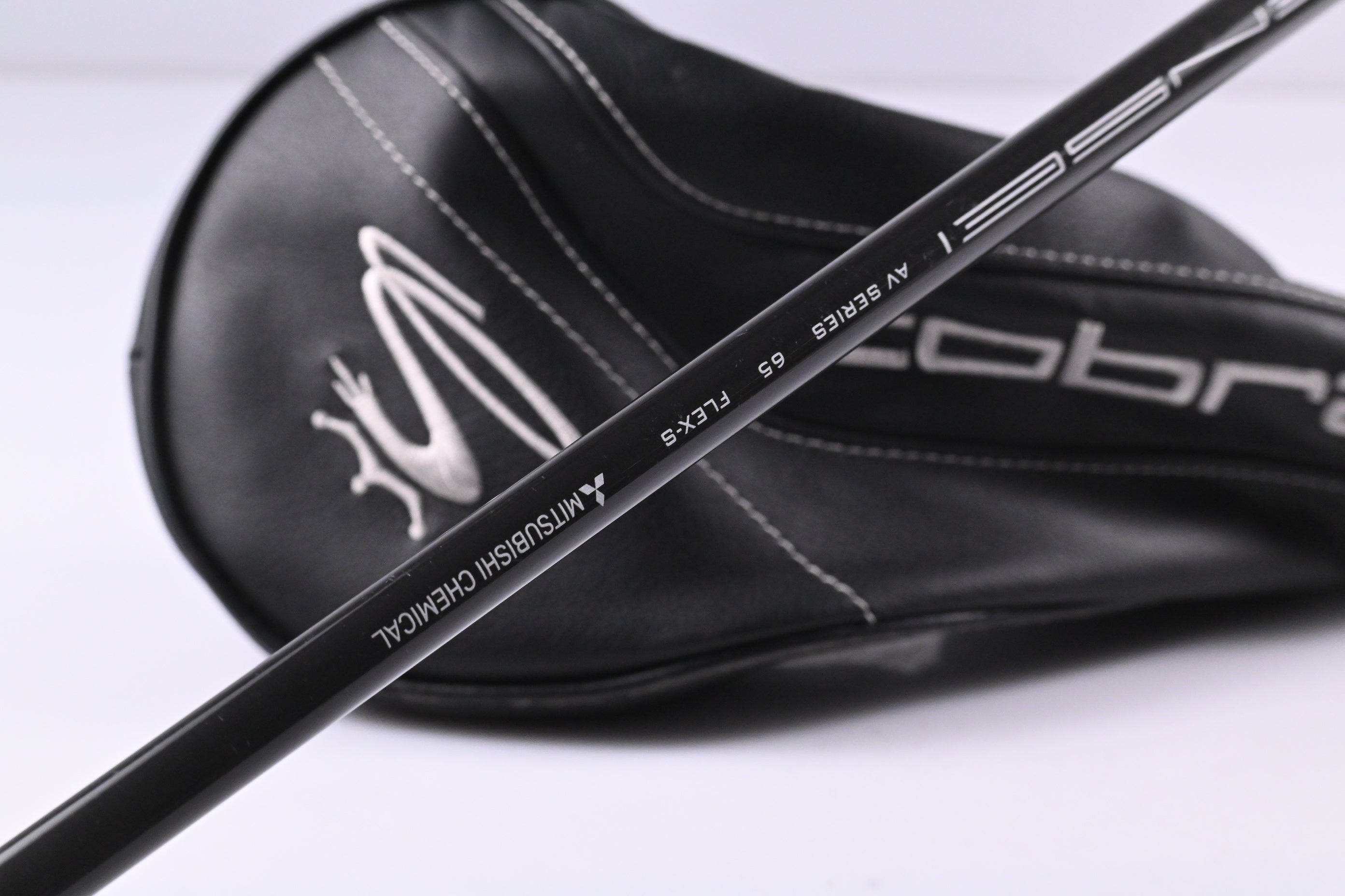 Cobra LTDx LS Driver / 9 Degree / Stiff Flex Tensei AV Raw White 65 Shaft