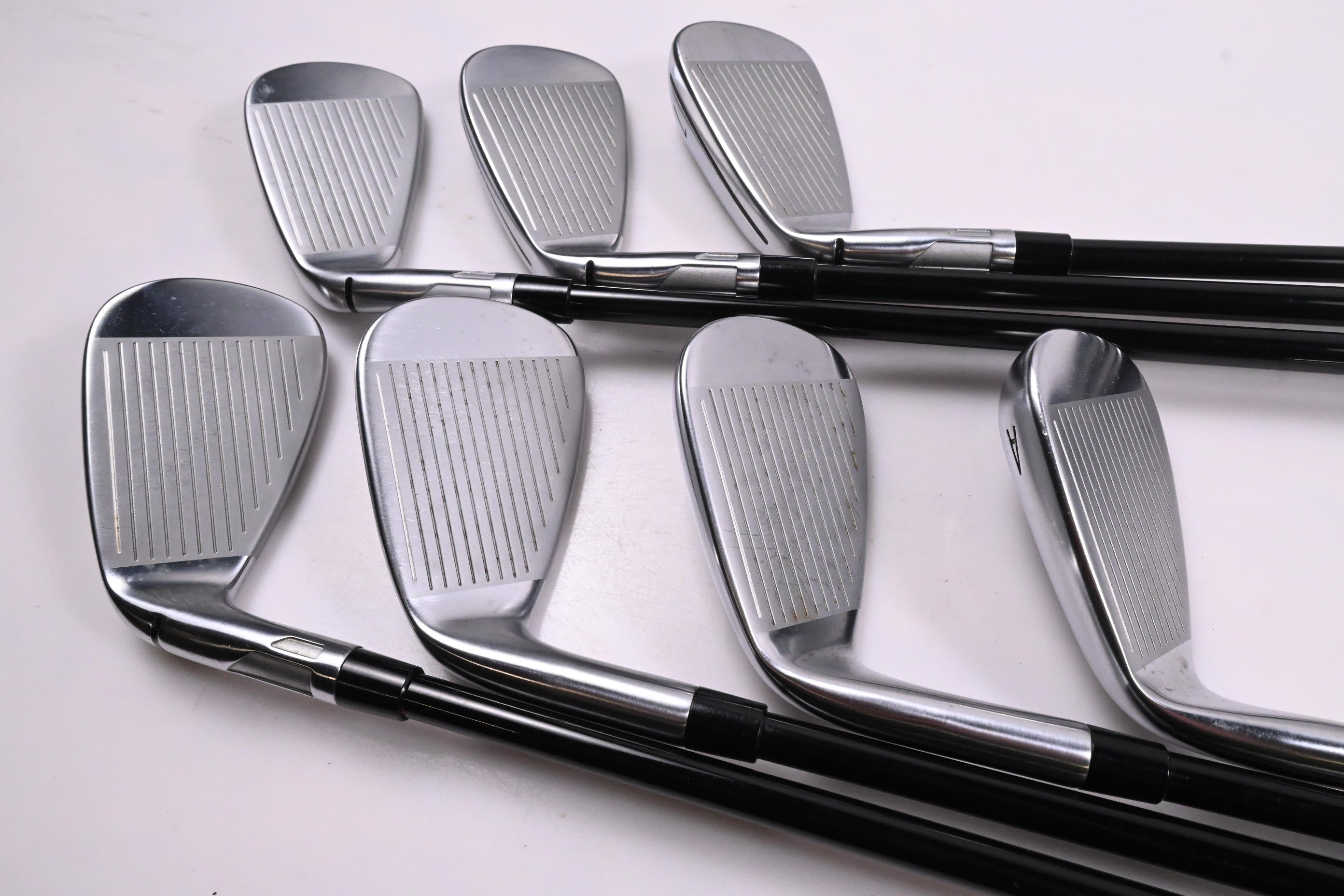 Taylormade Qi Irons / 5-PW+GW / Senior Flex Fujikura Ventus TR Blue 5 Shafts