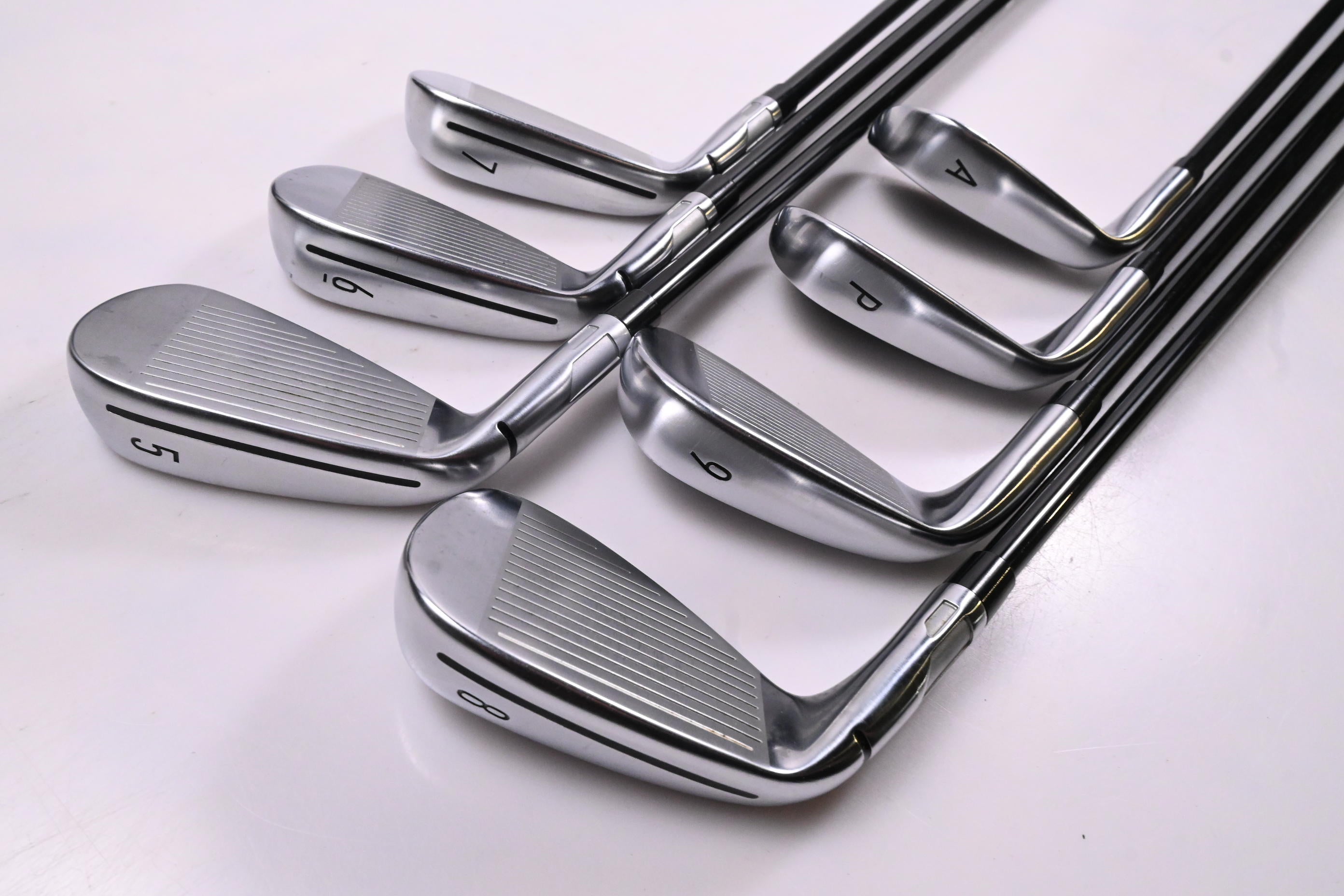 Taylormade Qi Irons / 5-PW+GW / Senior Flex Fujikura Ventus TR Blue 5 Shafts
