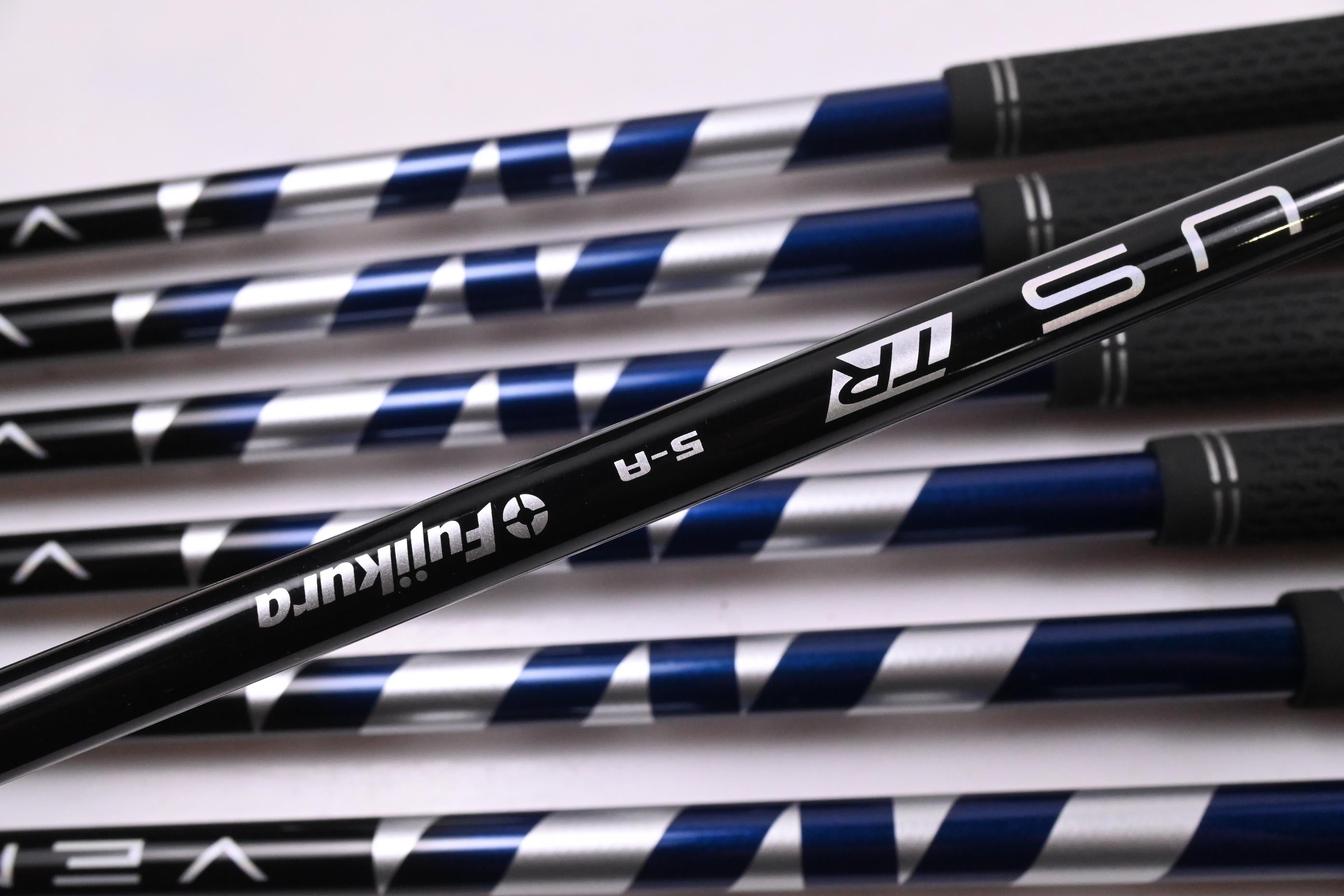 Taylormade Qi Irons / 5-PW+GW / Senior Flex Fujikura Ventus TR Blue 5 Shafts