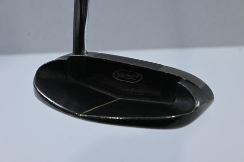 Yes! C-Groove Victoria II Putter / 34 Inch